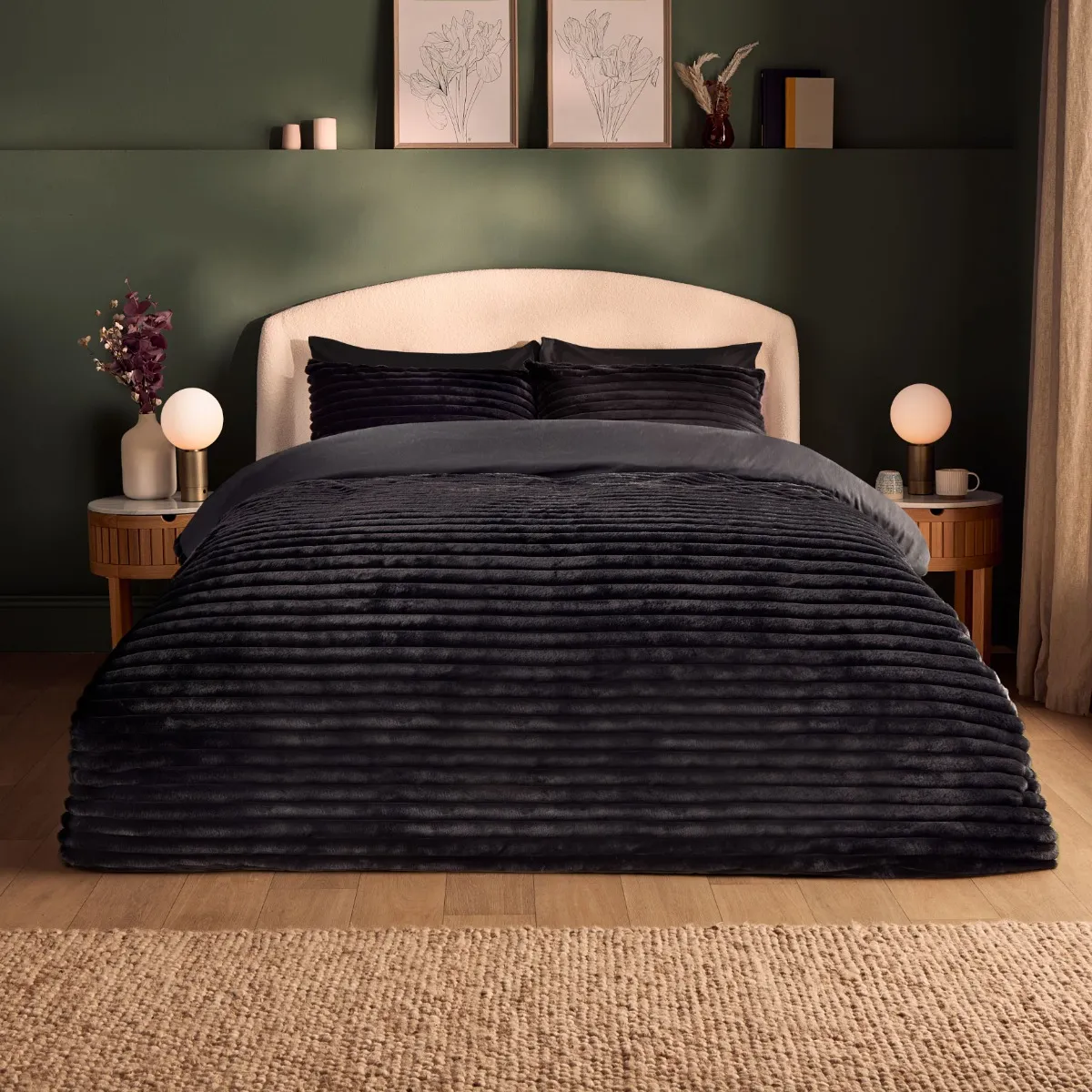 Ribbed Faux Fur Single Duvet Cover Set - Black product