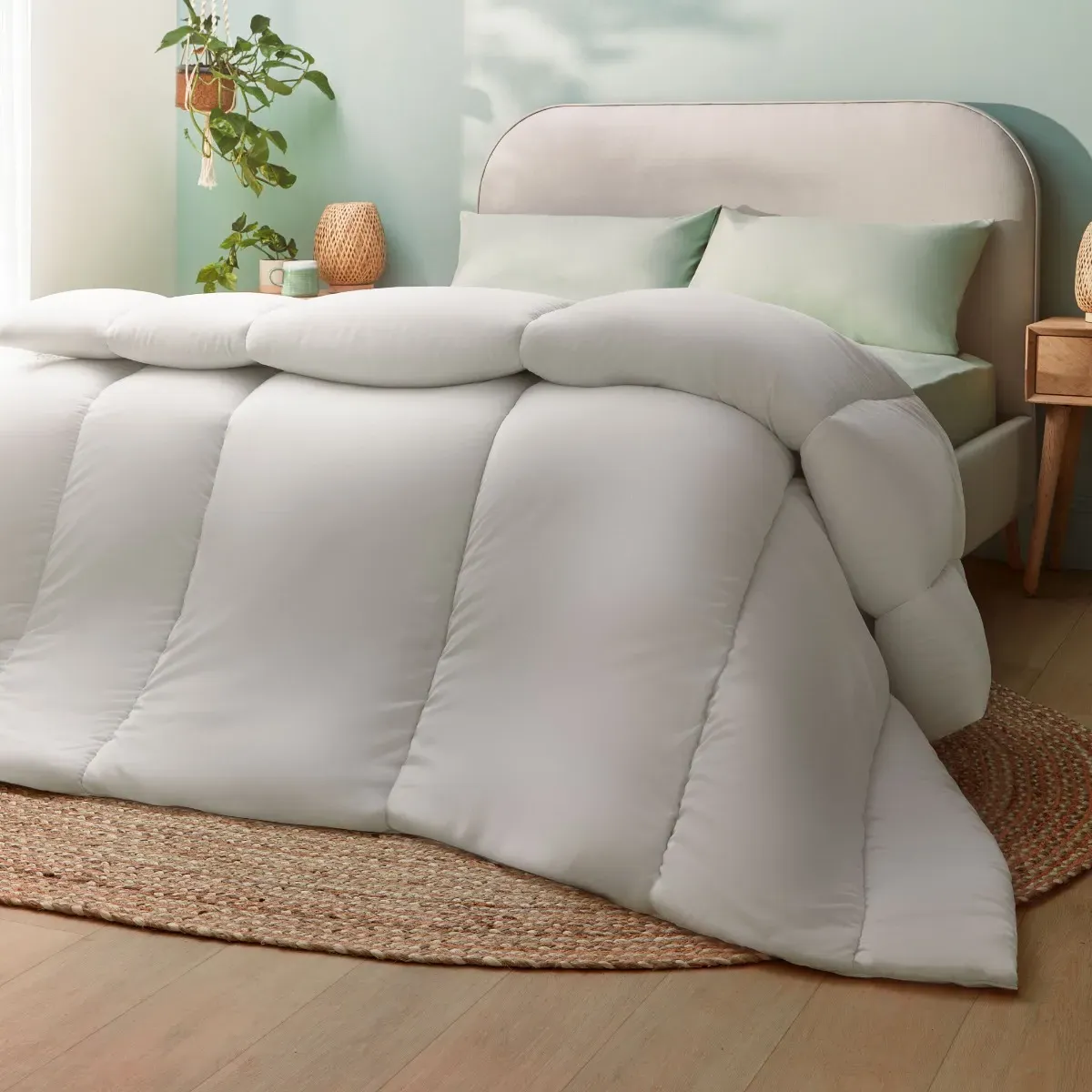 Single Anti-Allergy Duvet - 13.5 Tog, Hollowfibre image