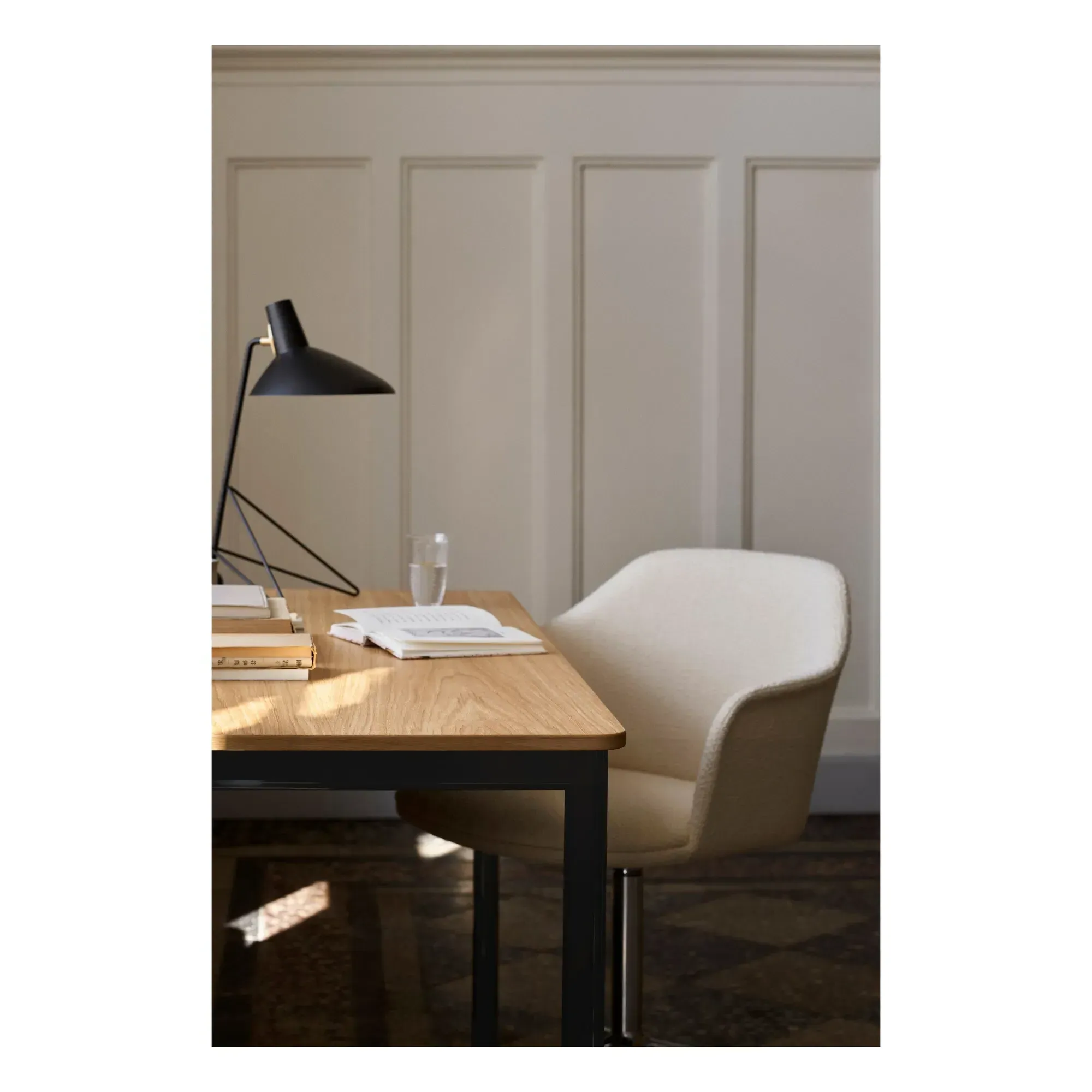 HM9 Tripod Table Lamp with Swivel Joint - Black, Aluminium alternate view