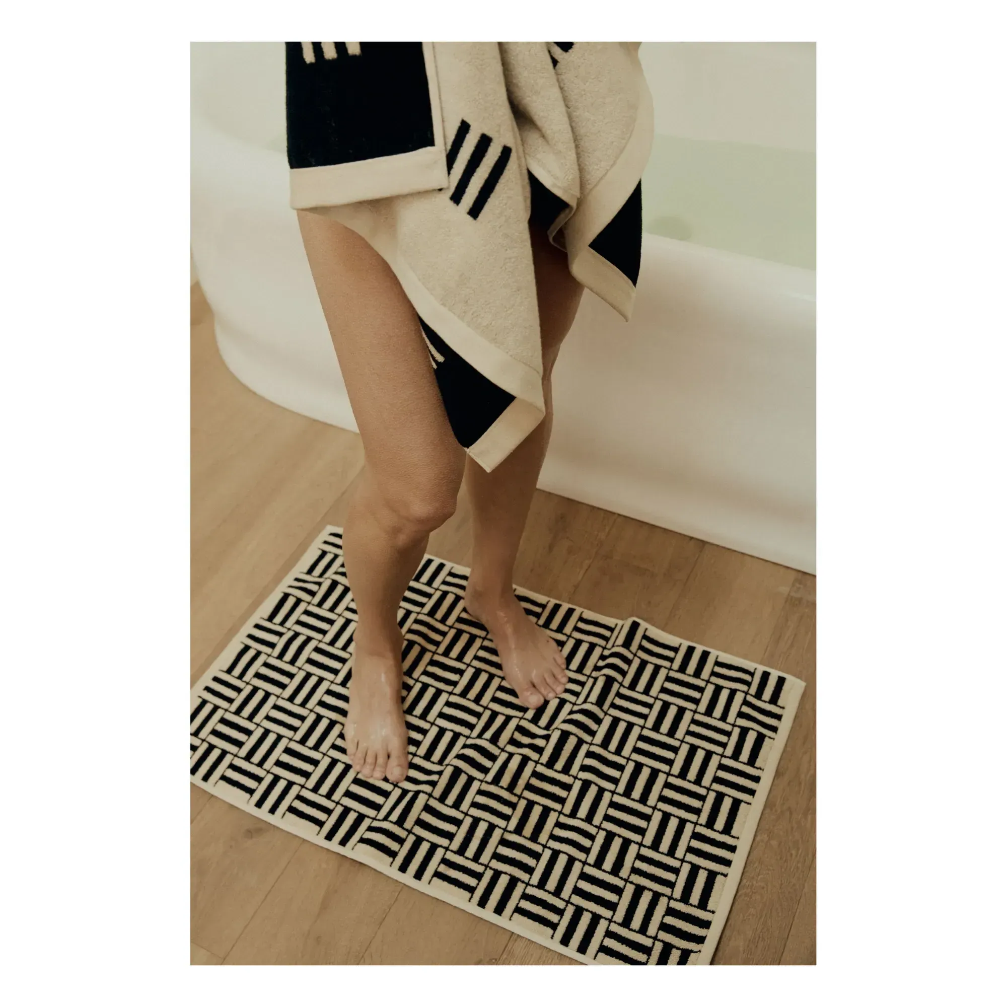 Saroma Bath Mat - Black, Organic Cotton alternate view