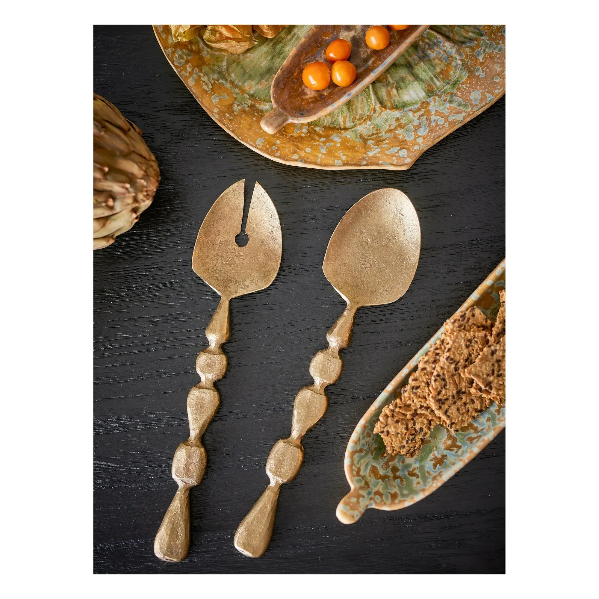 Edi Salad Servers Set of 2 - Brass, Iron alternate view