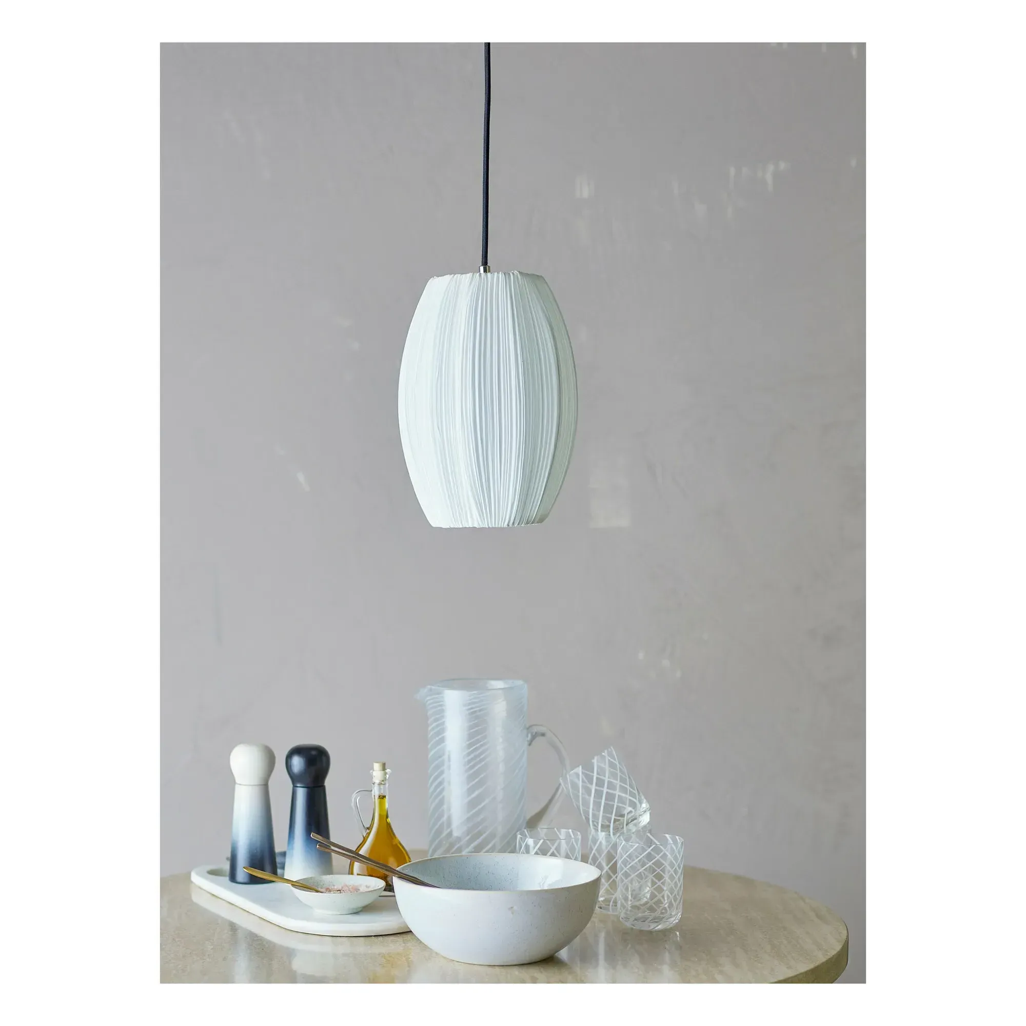 Pica Pendant Lamp - White, Fabric alternate view