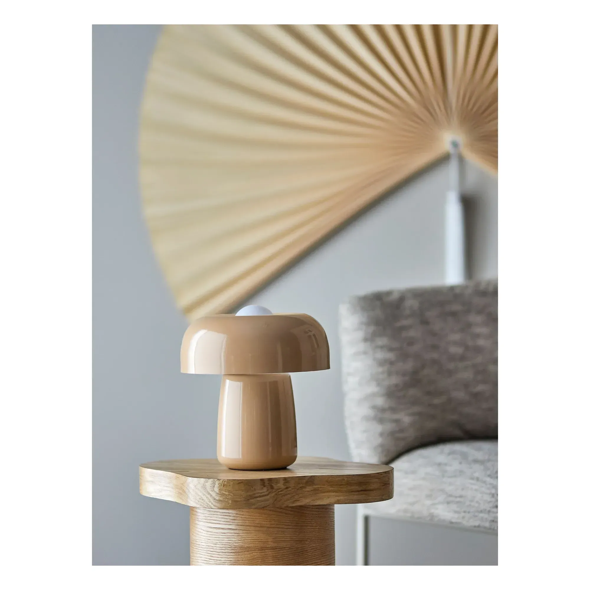 Ylva Mushroom Table Lamp - Natural, Iron alternate view