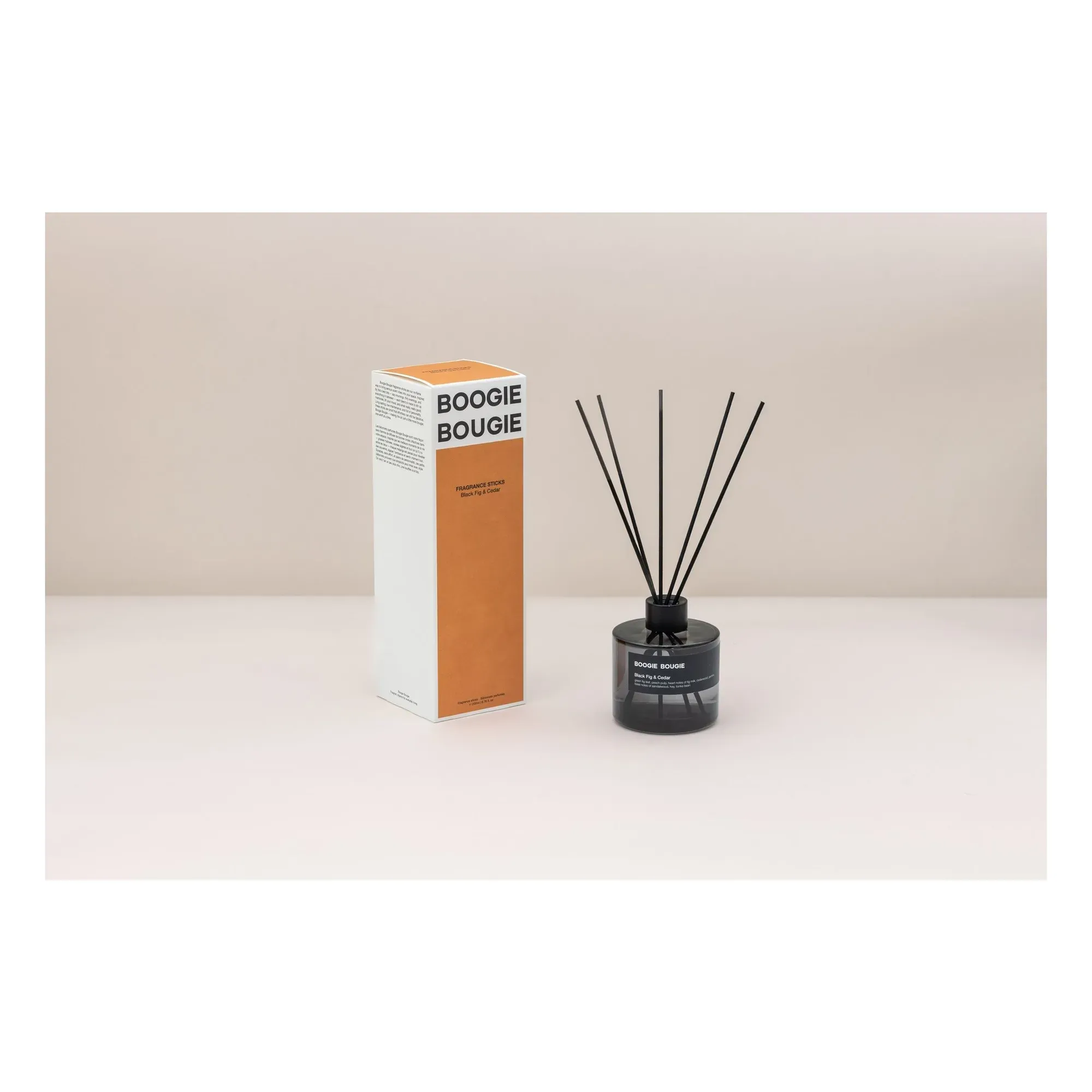 Black Fig & Cedar Reed Diffuser - Glass alternate view