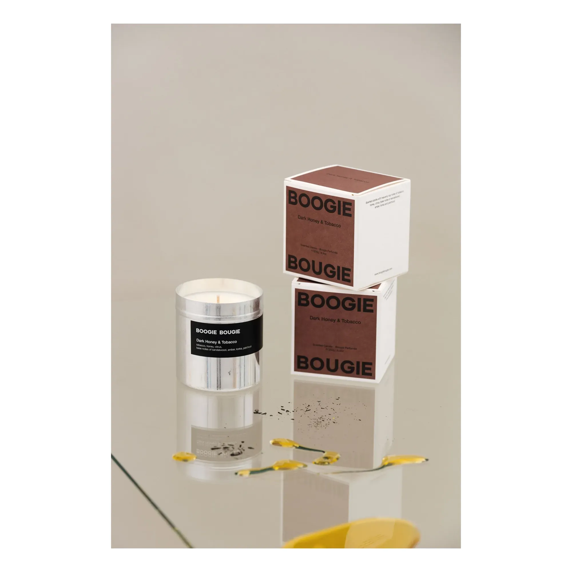 Dark Honey & Tobacco Scented Candle - Soy Wax alternate view