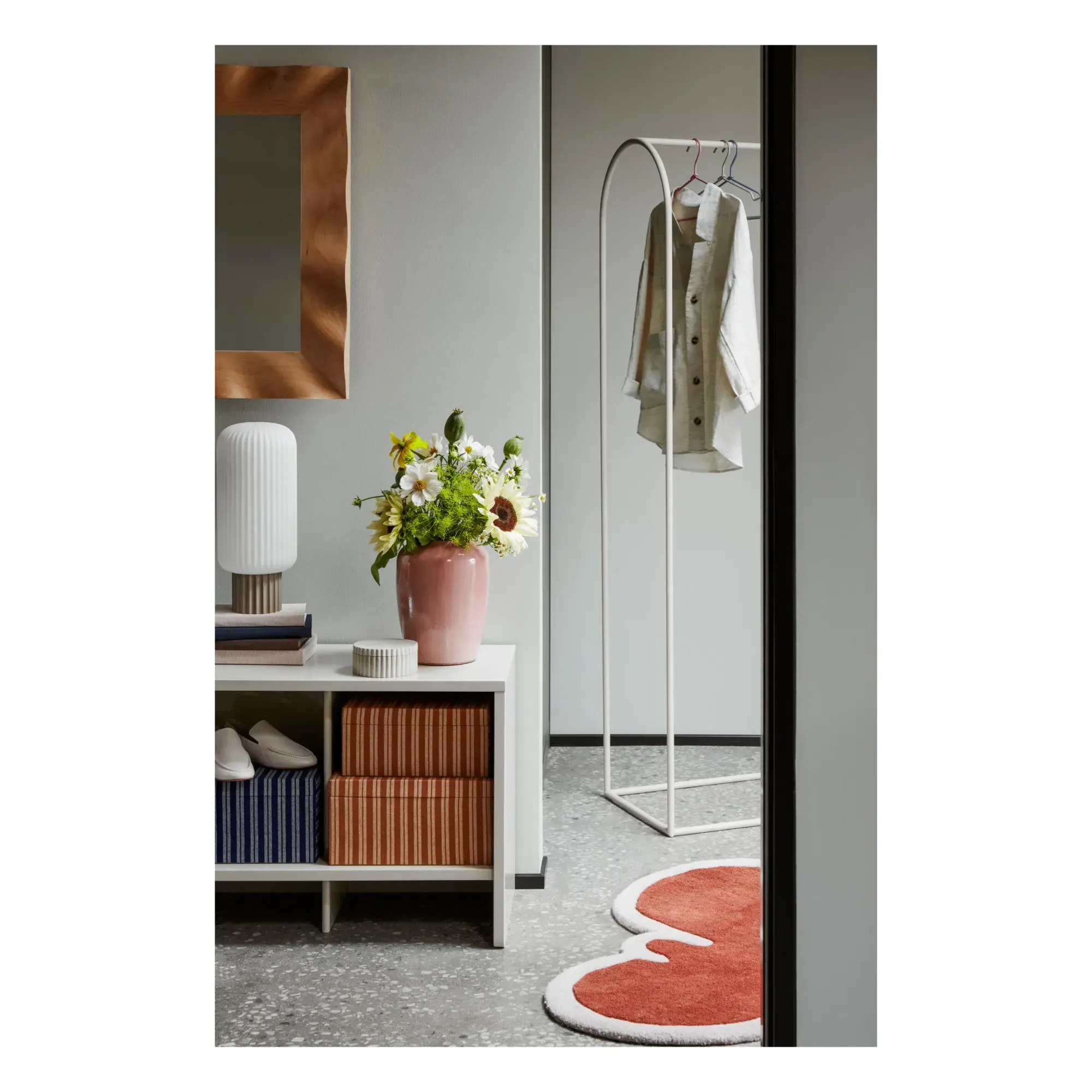 Archie Coat Rack with Mirror - White, Metal alternate view