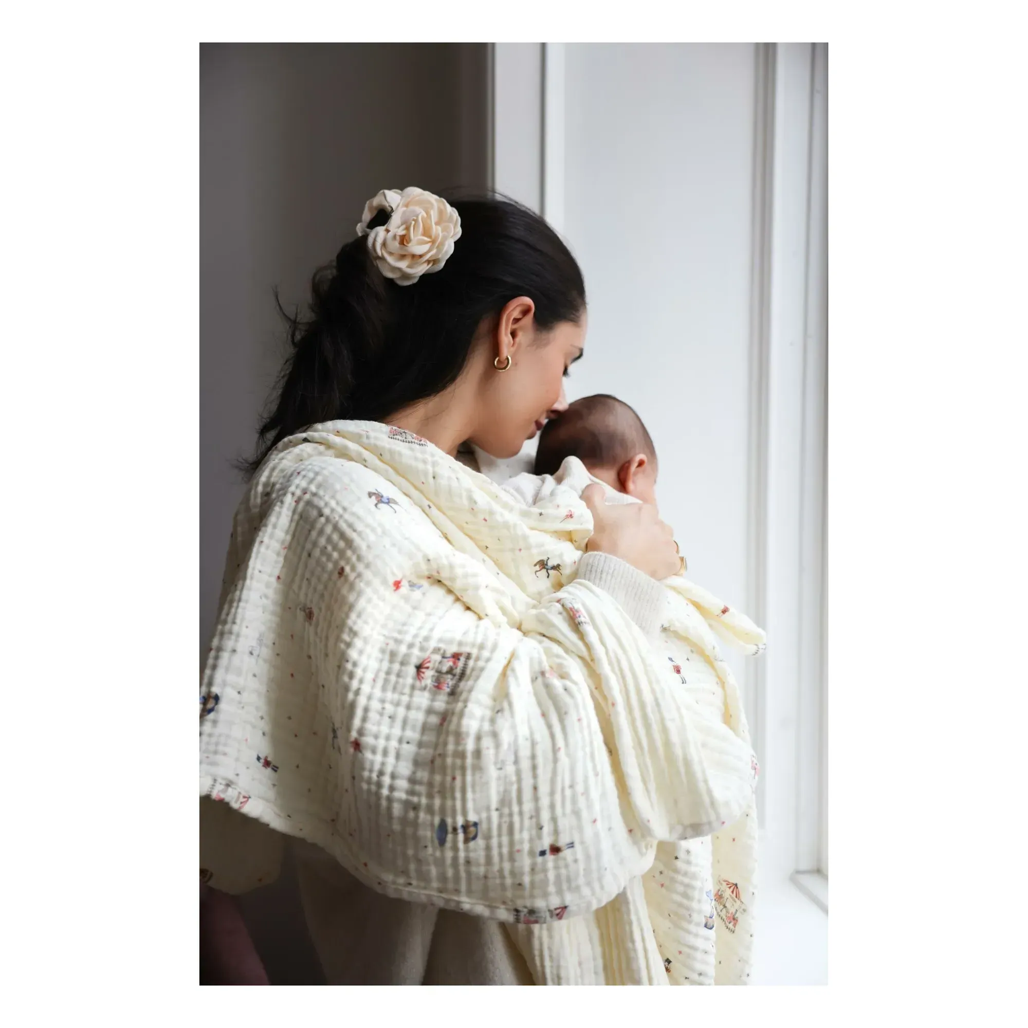 Carrousel Muslin Blanket - Red, Organic Cotton alternate view