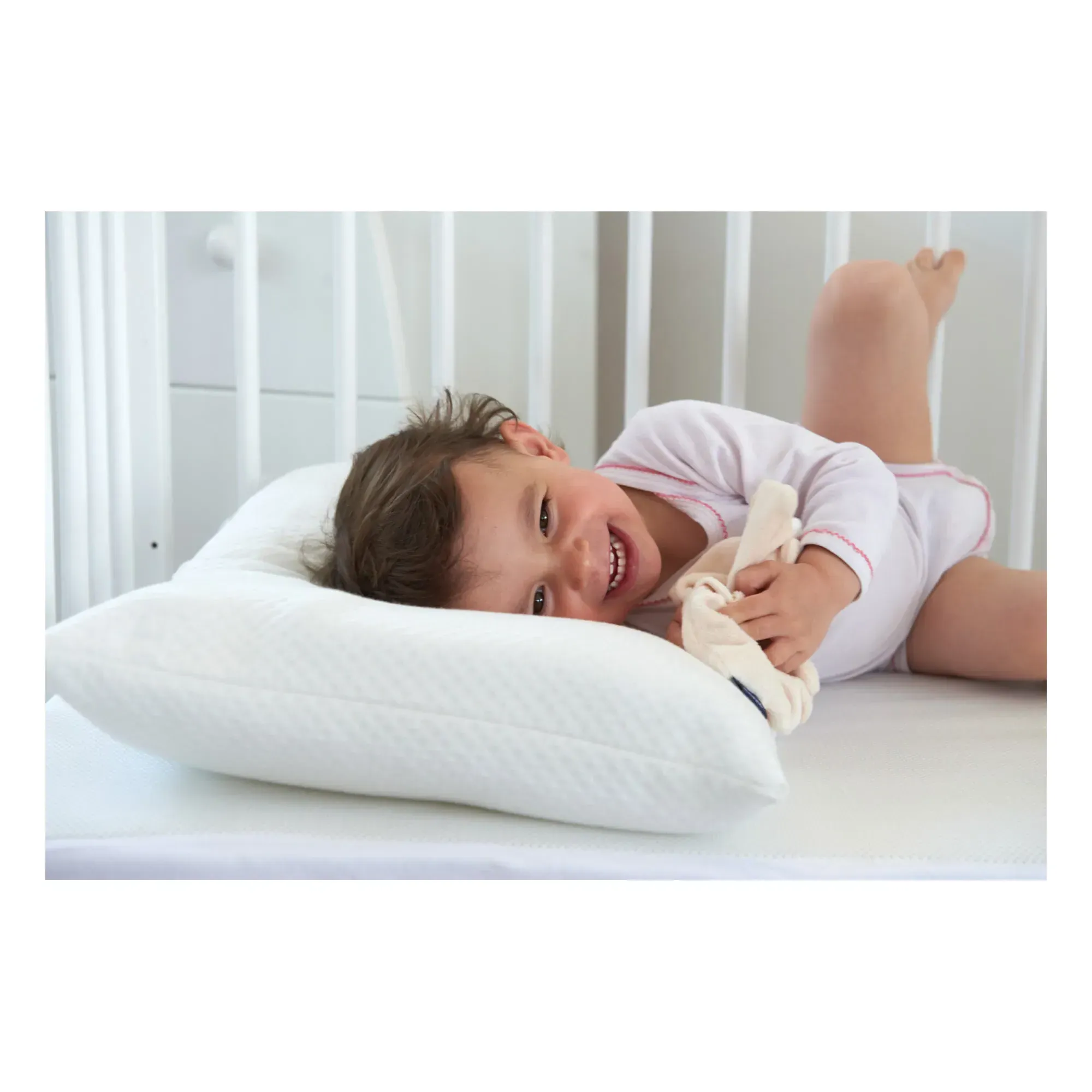 Fresh Pillow - White, Tencel alternate view