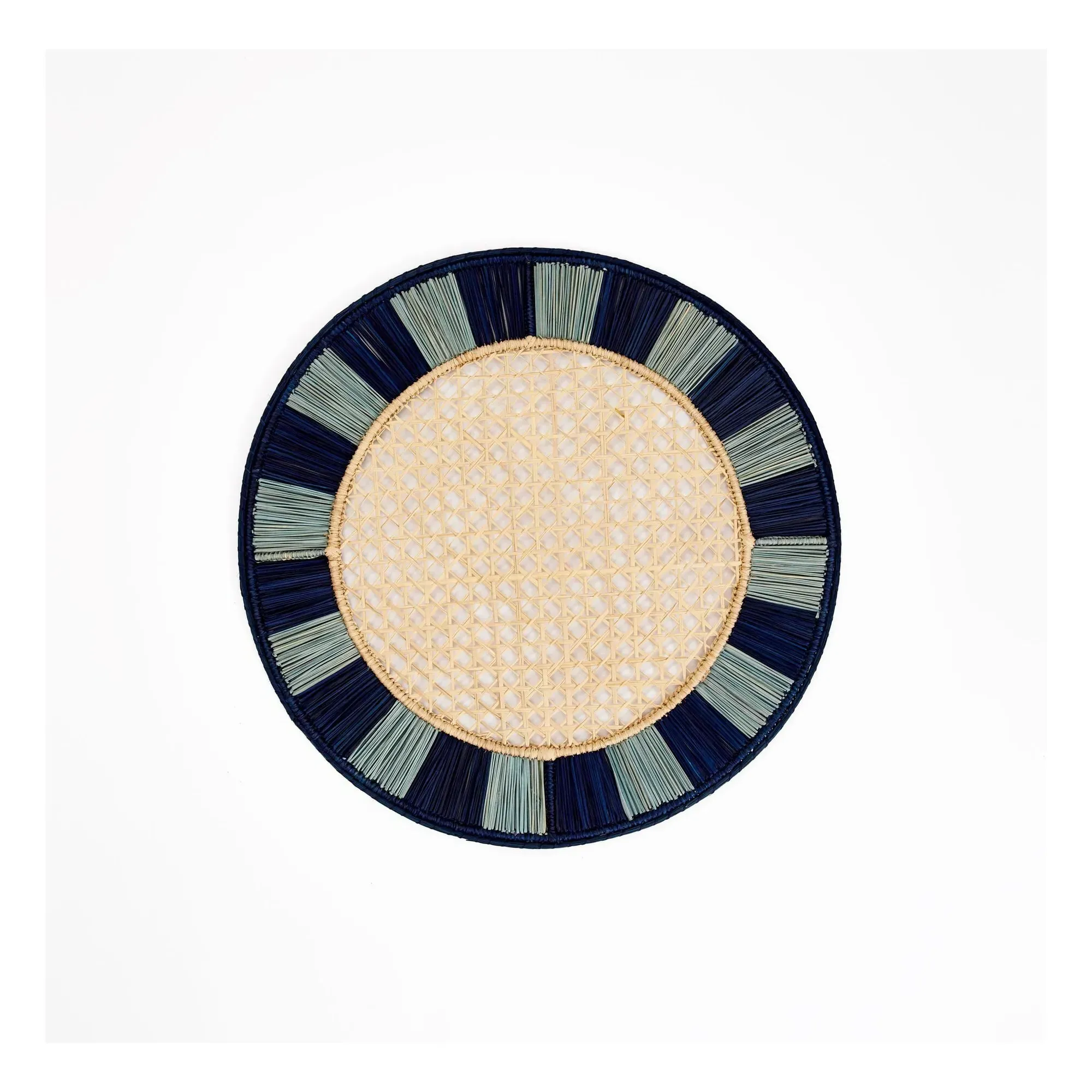 Twist Round Placemat - Green, Iraca Palm alternate view
