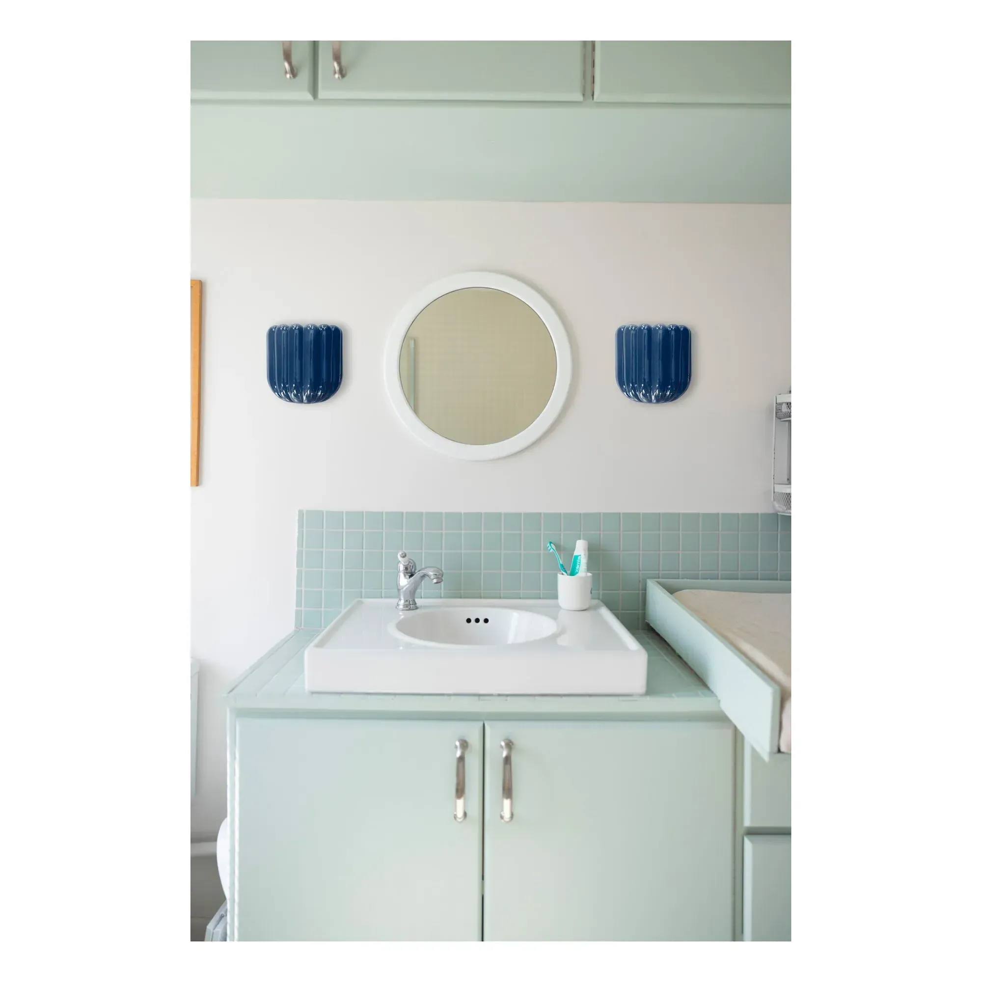 Cannelle Wall Sconce - Midnight Blue, Ceramic alternate view