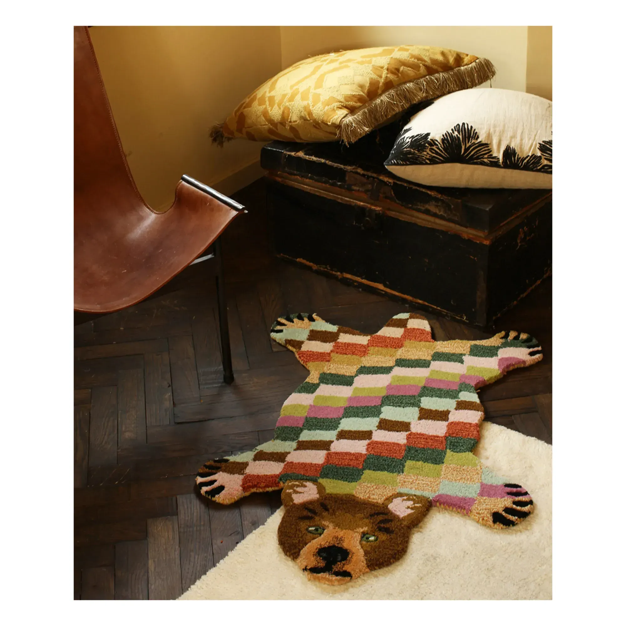 Archie Bear Shaped Rug - Multicoloured, Wool alternate view