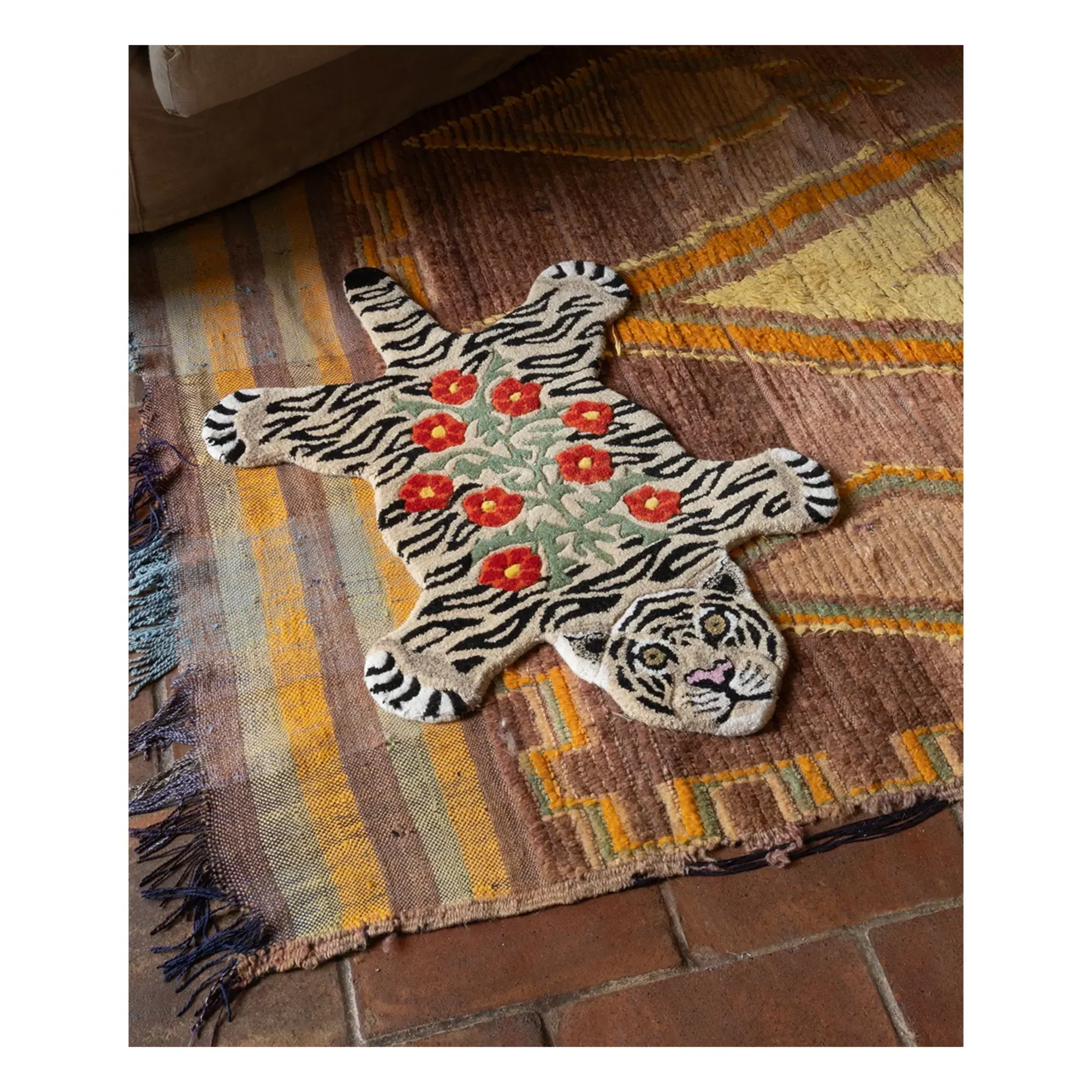 Doing Goods Tiger with Flowers Small Rug - Beige, Wool alternate view