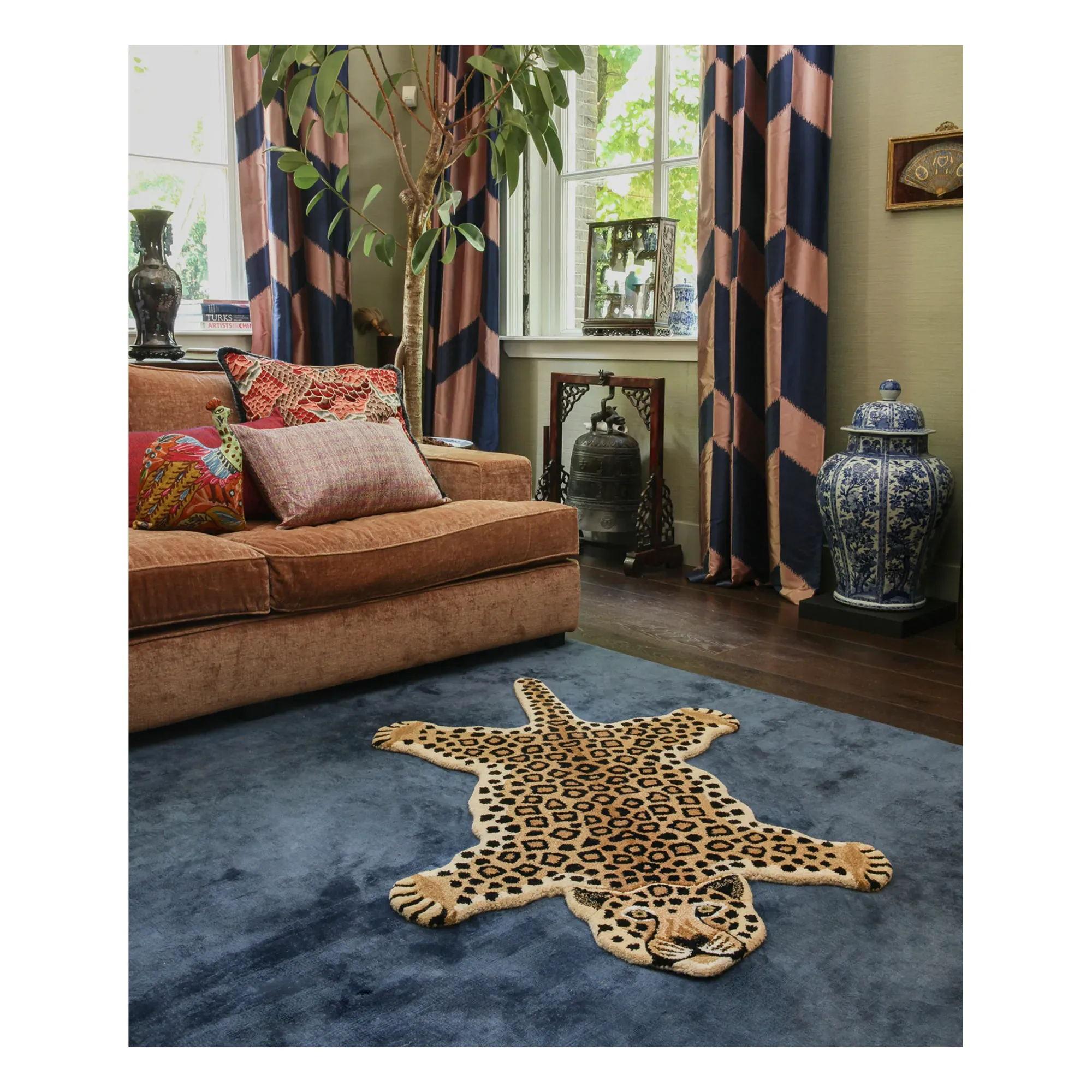 Leopard Rug - Brown, Wool alternate view