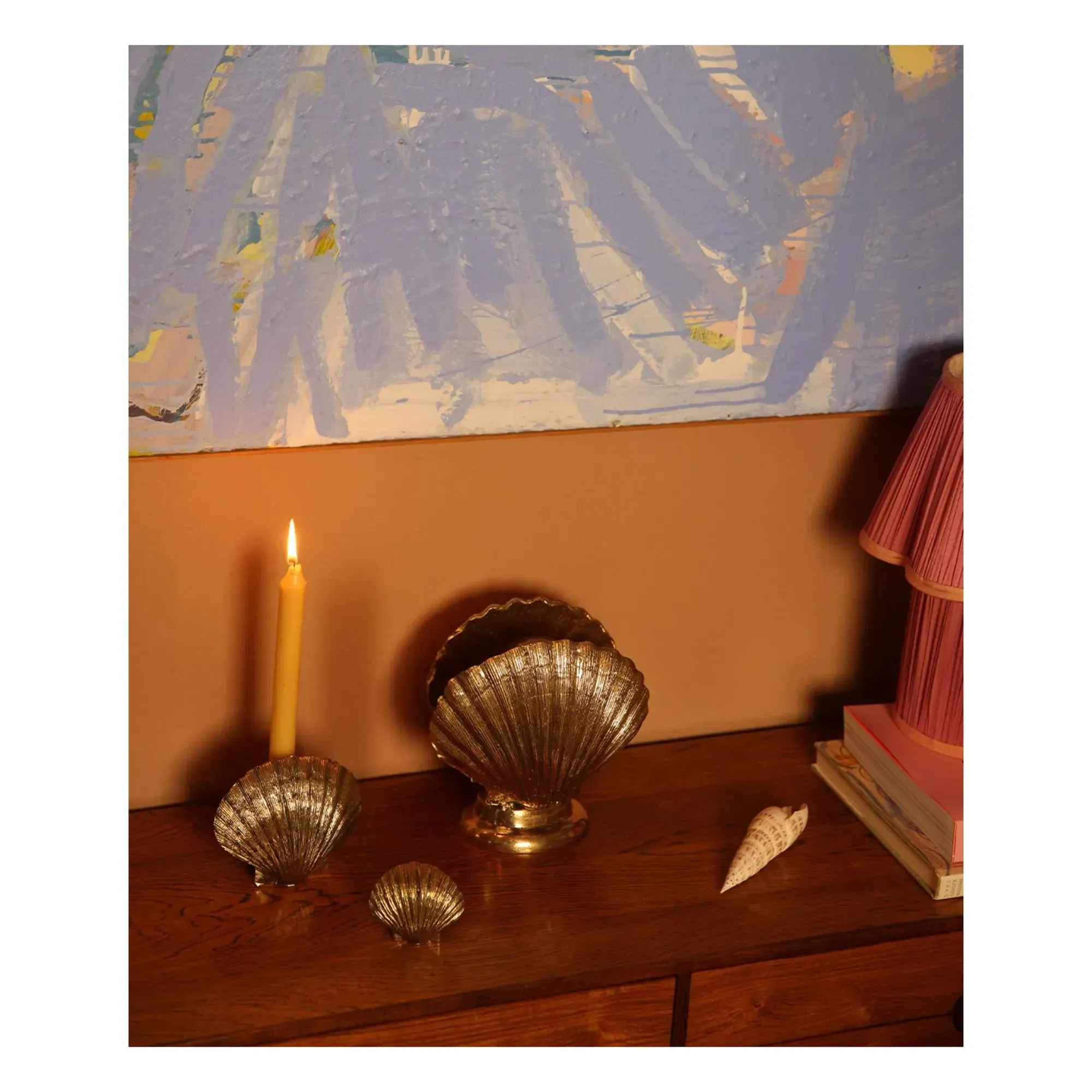 Scarlett Shell Table Lamp - Brass alternate view