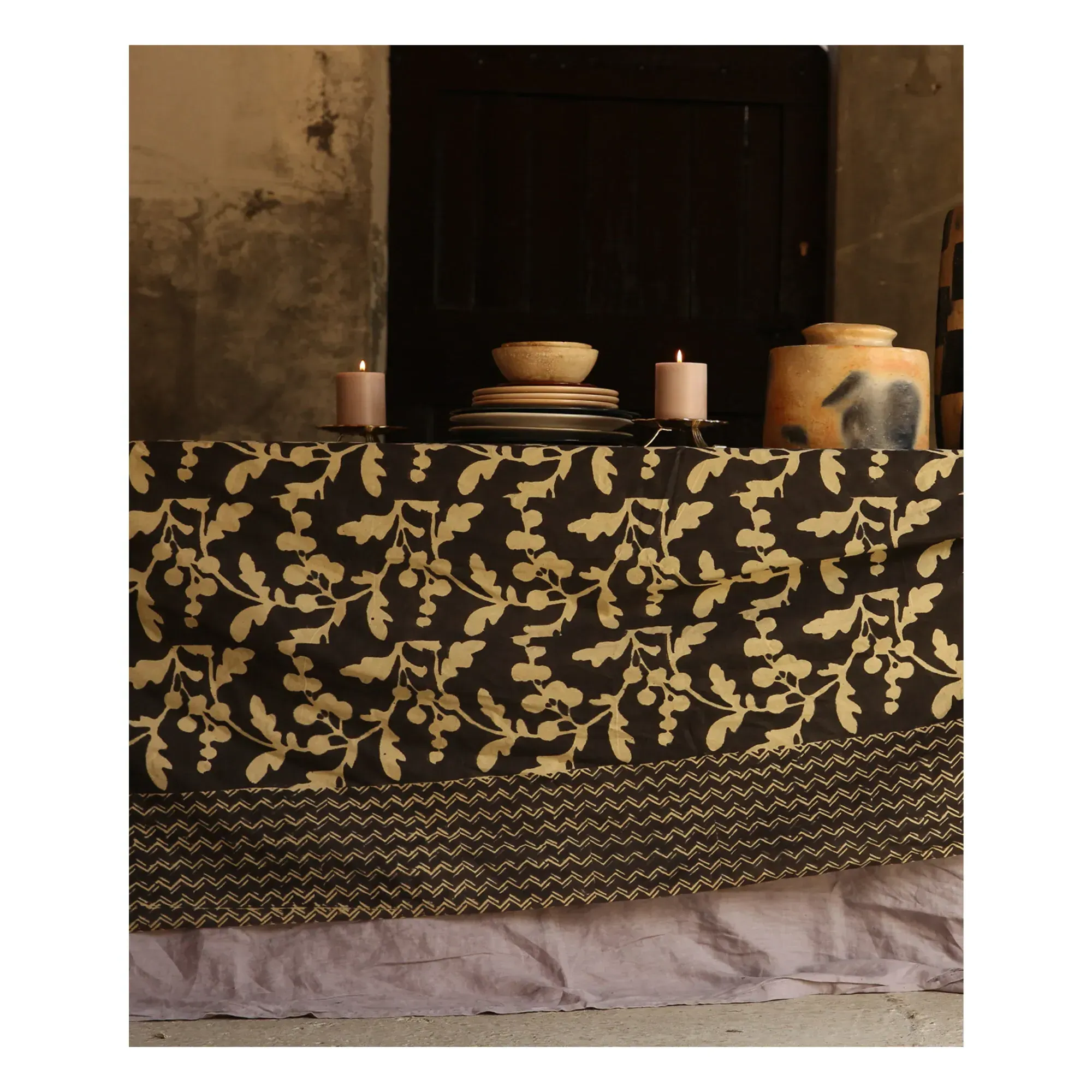 Smallable Cotton Tablecloth - Black, White alternate view