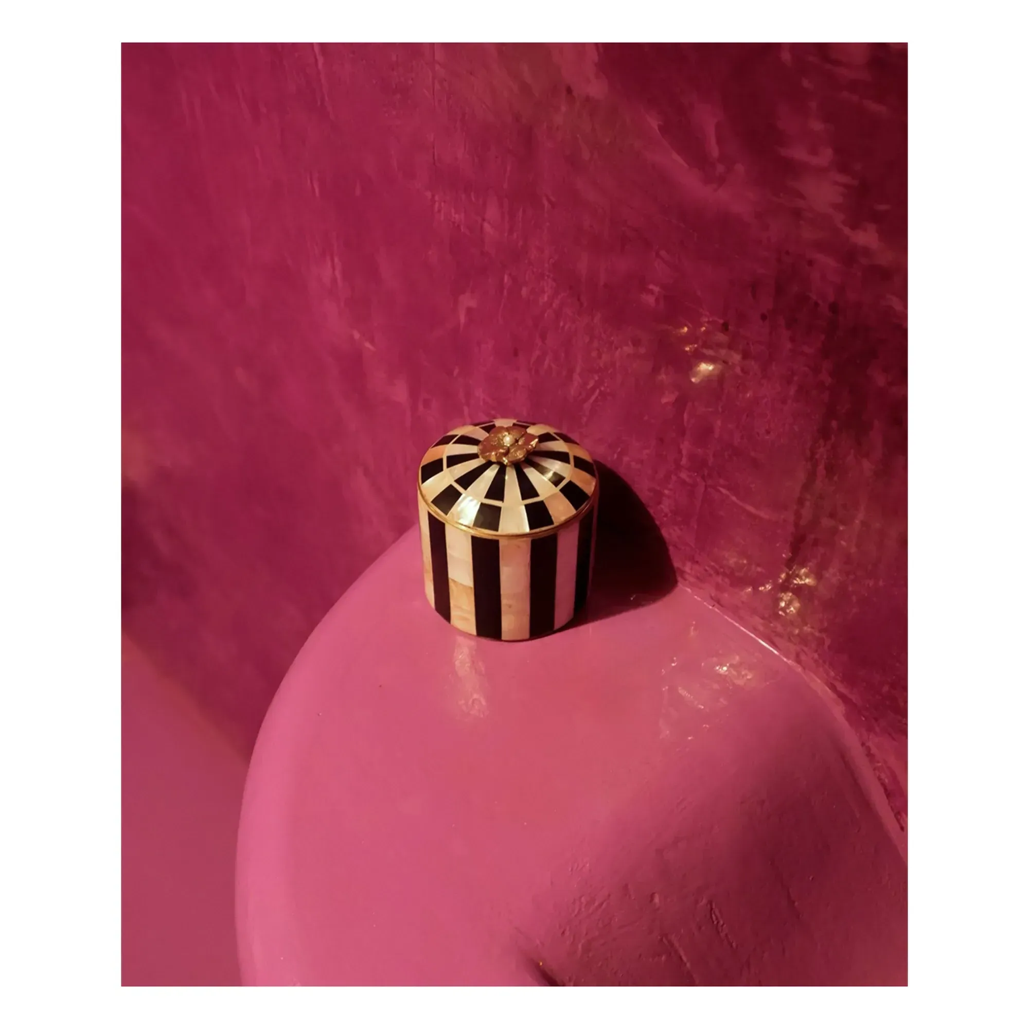Zoey Circus Decorative Box - Navy, Shell & Resin alternate view