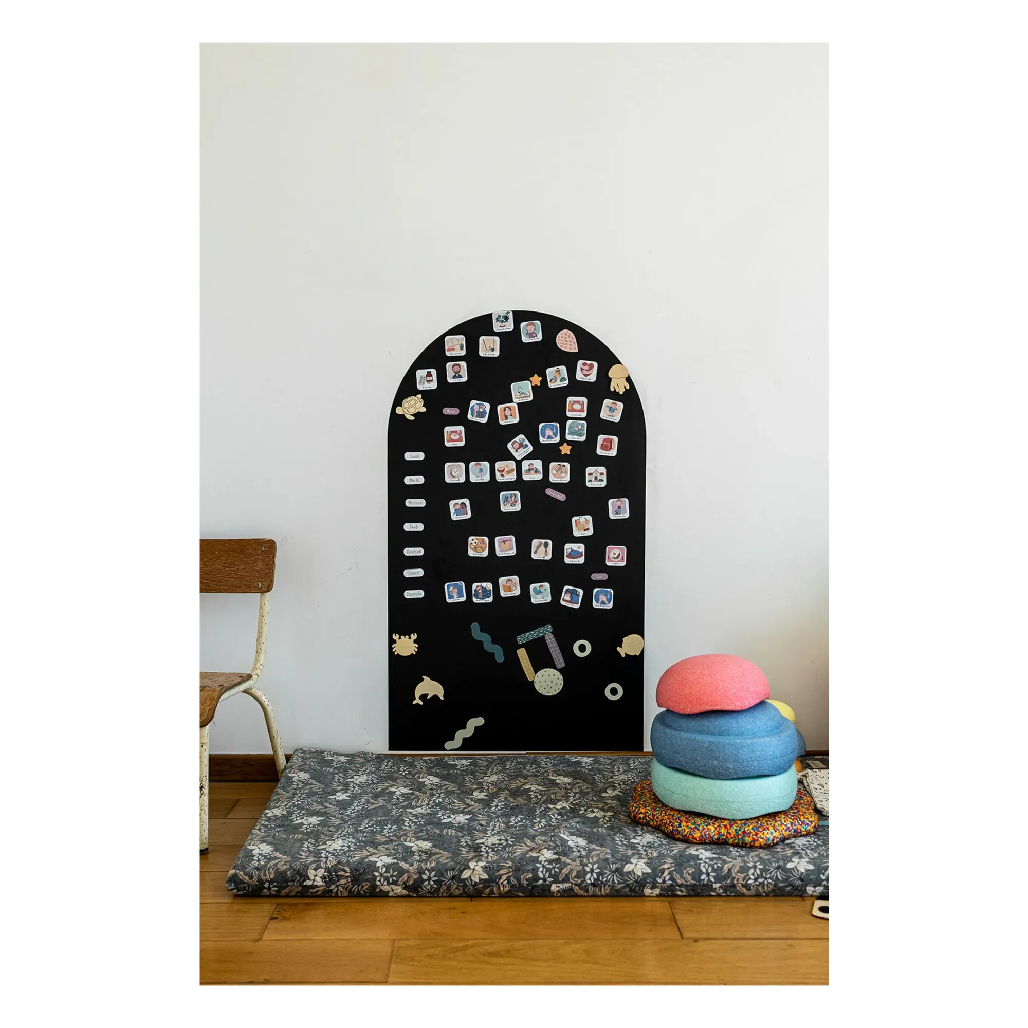 Ferflex Arche Arch-Shaped Magnetic Board - Black alternate view