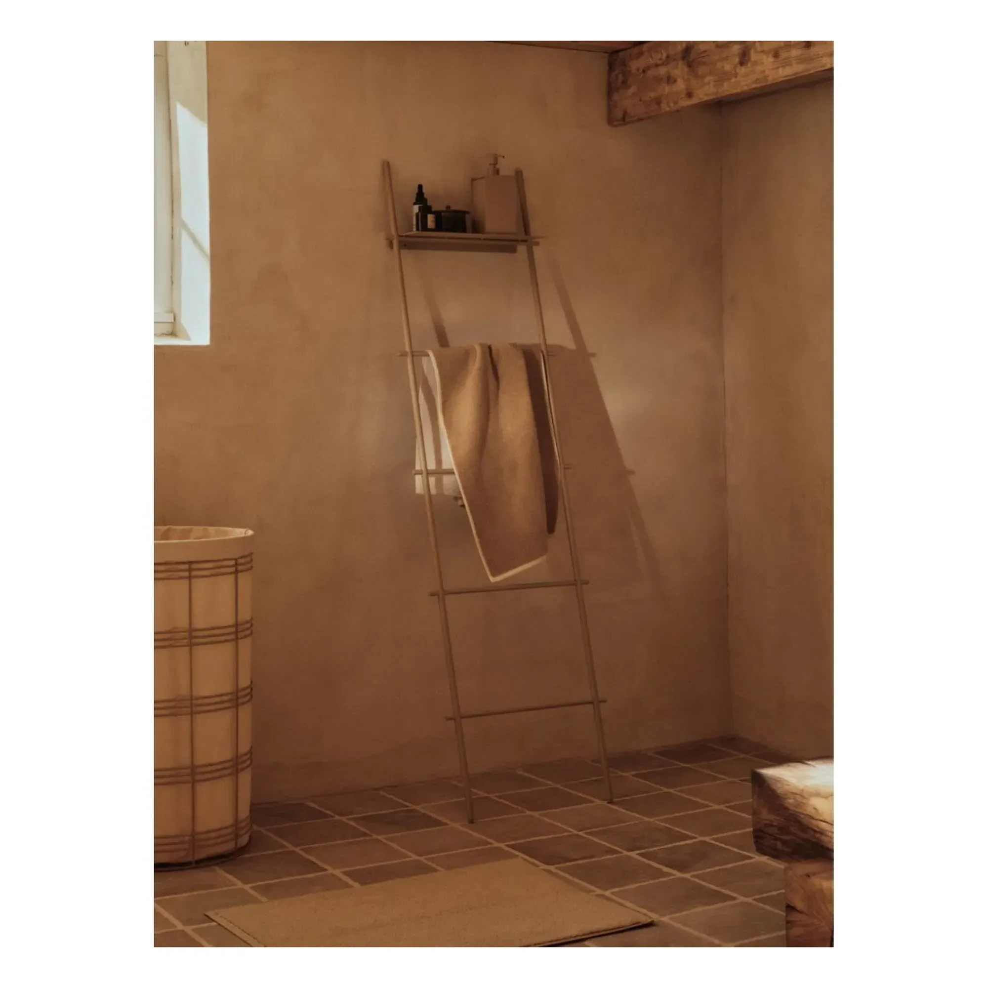 Dora Towel Rack - Off White, Powder-Coated Steel alternate view