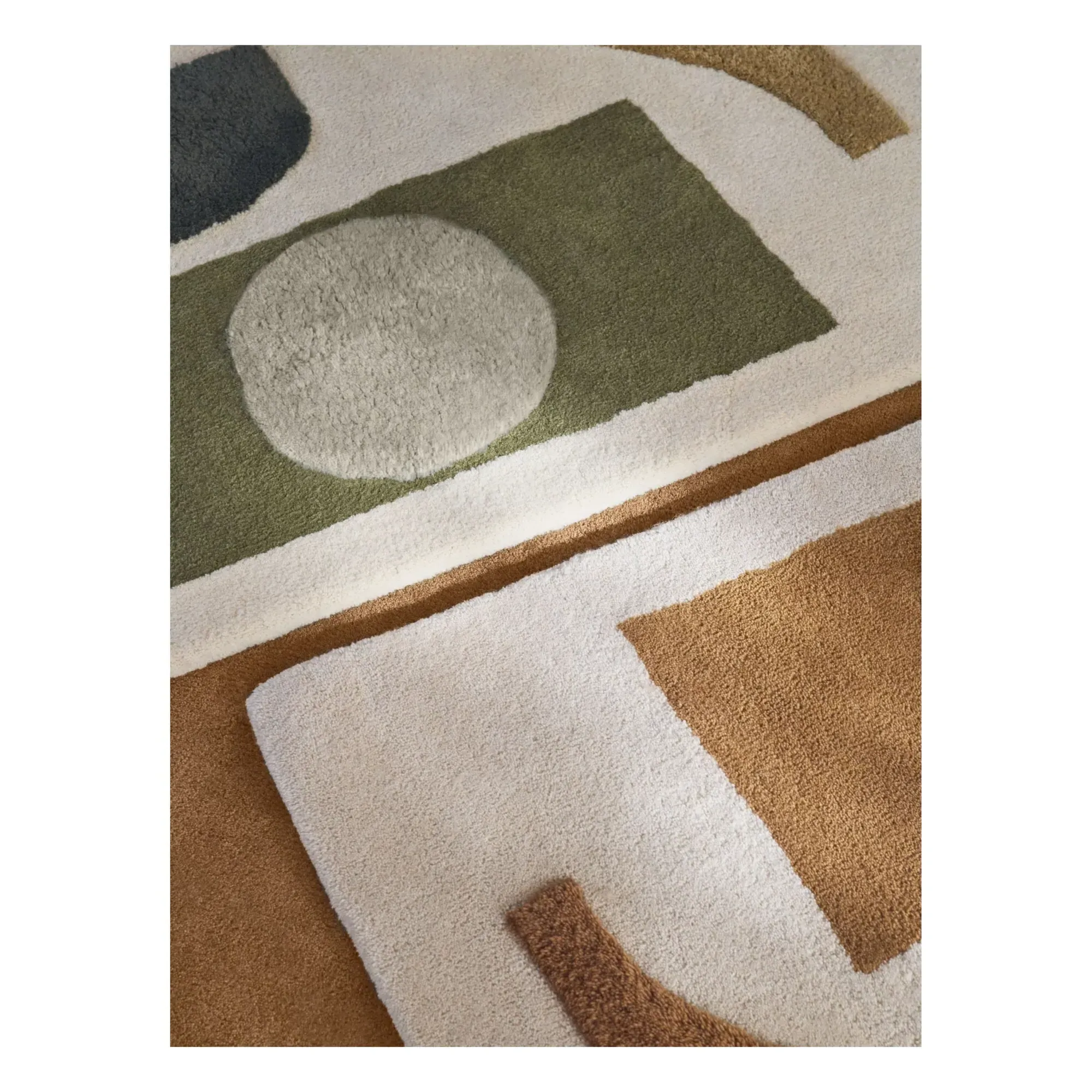Bloco Tufted Rug - Olive, Wool alternate view