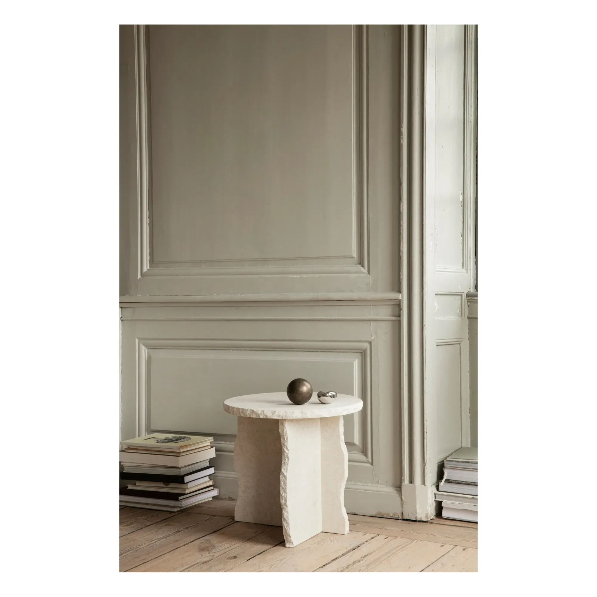 Mineral Bianco Curia Marble Side Table - White alternate view