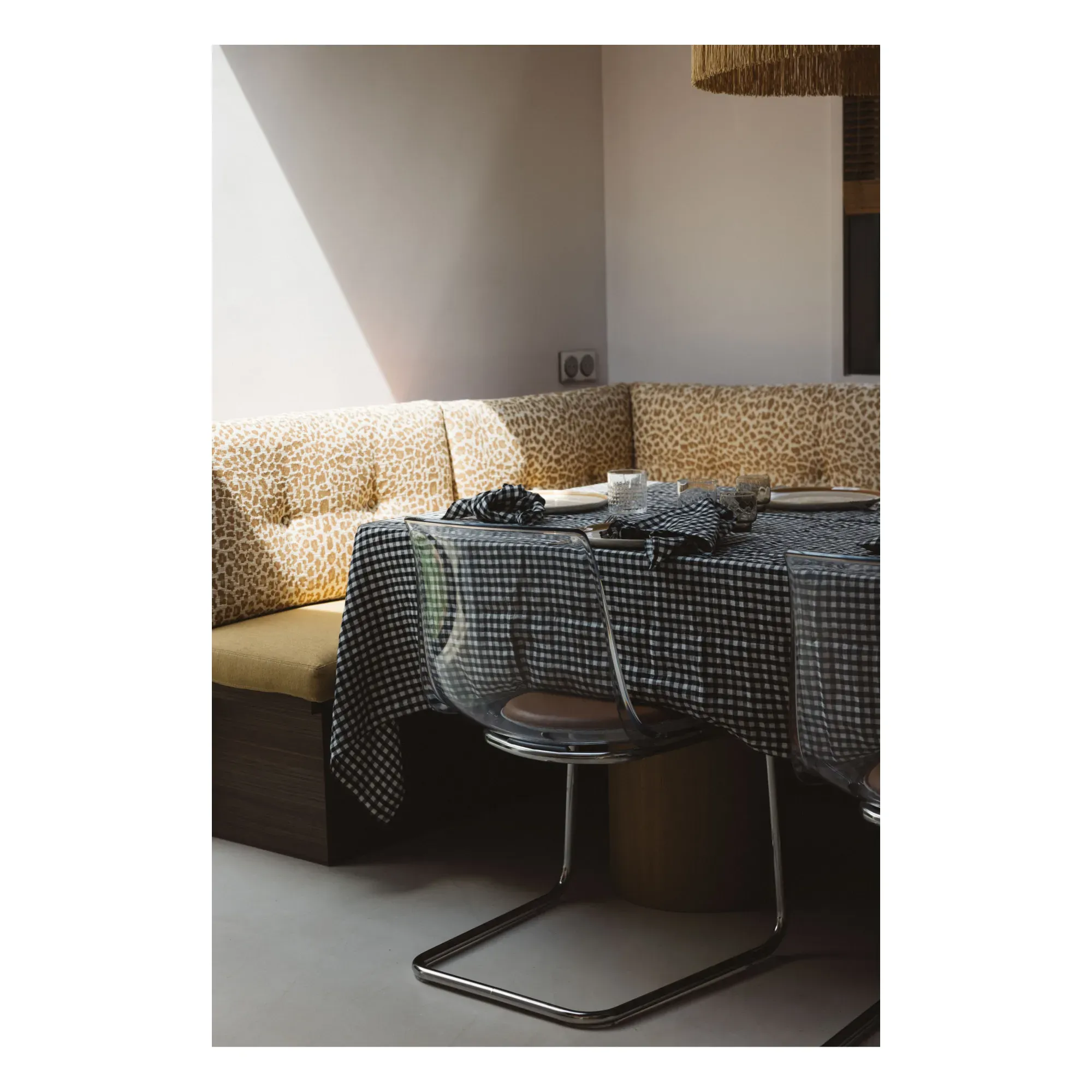 Gingham Washed Linen Tablecloth - Black alternate view