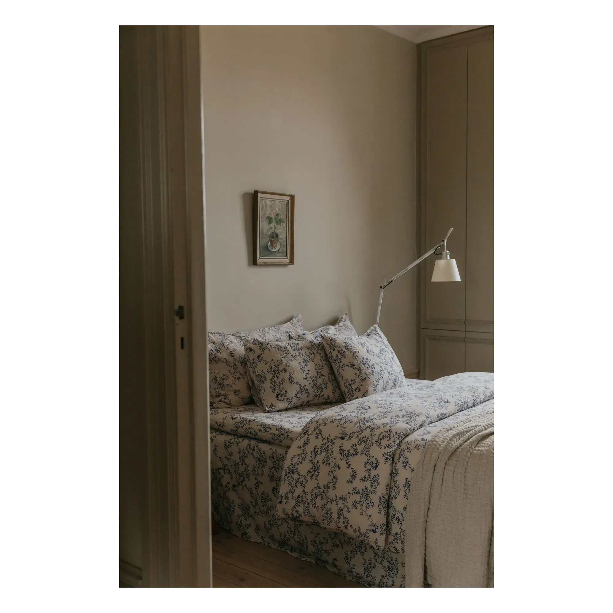 Jardim Comforter Cover - Cobalt, Cotton Muslin alternate view