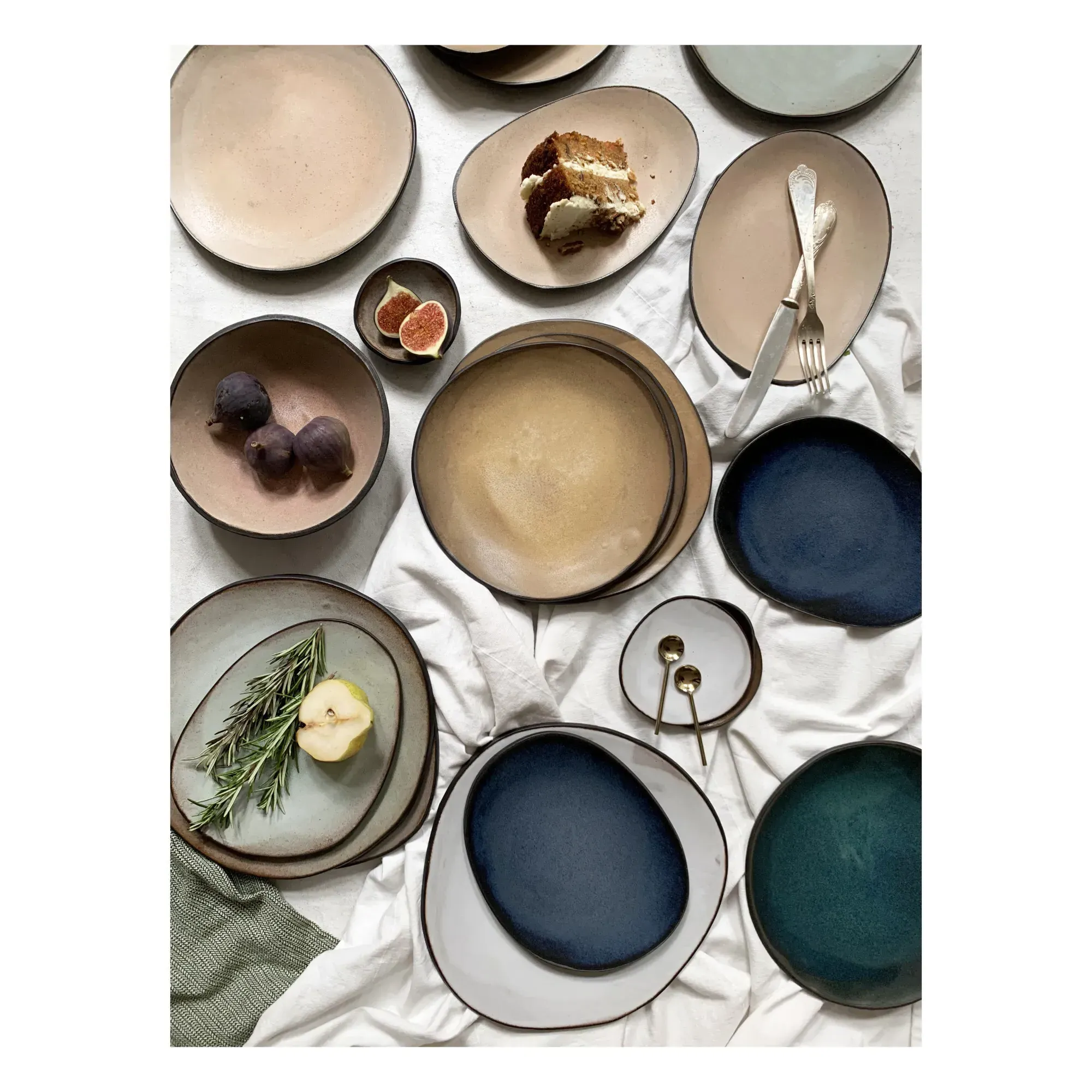 Hana Karim Ceramic Plate - Jade Green alternate view