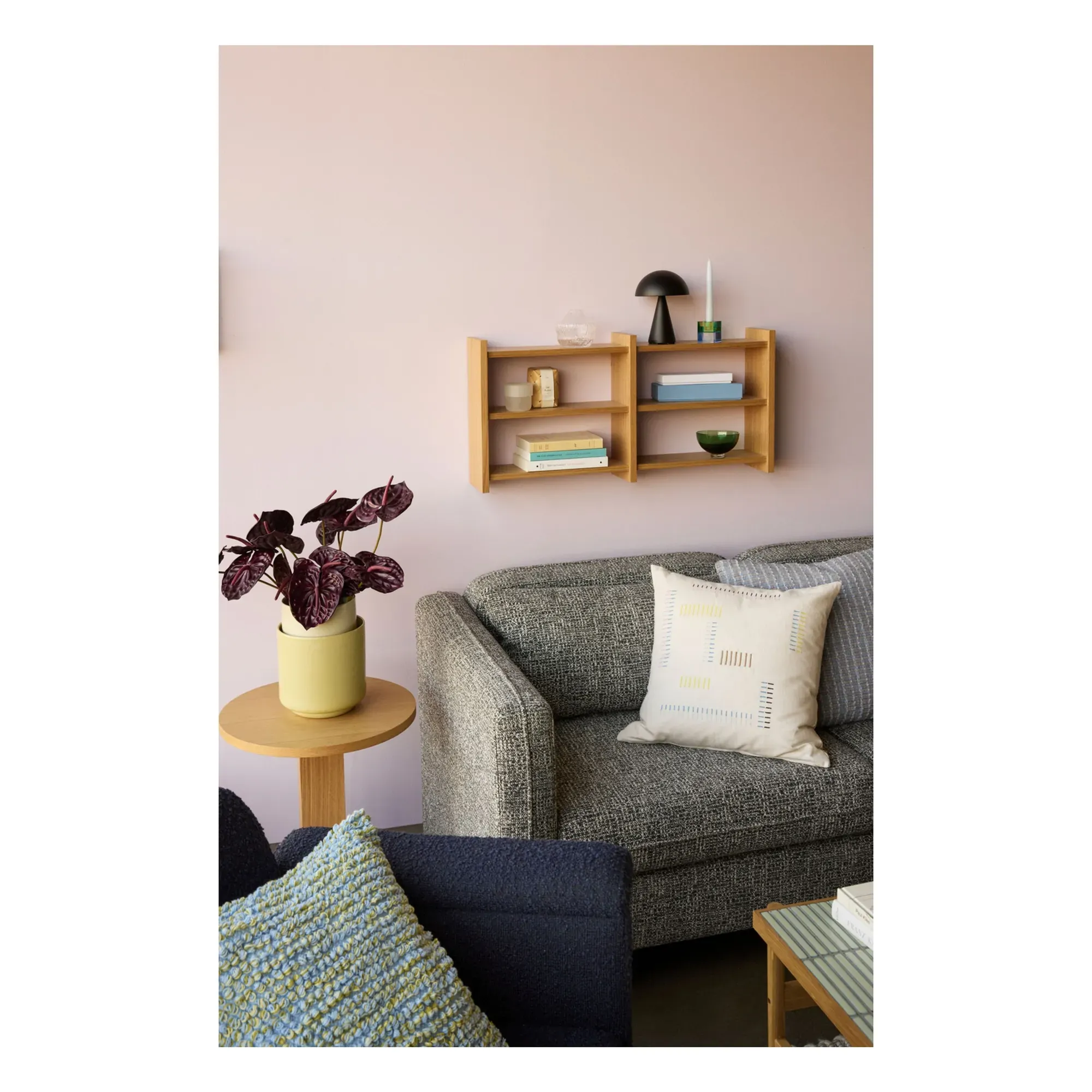 Kant Wall-Mounted Shelf - Natural, Oak Veneer alternate view