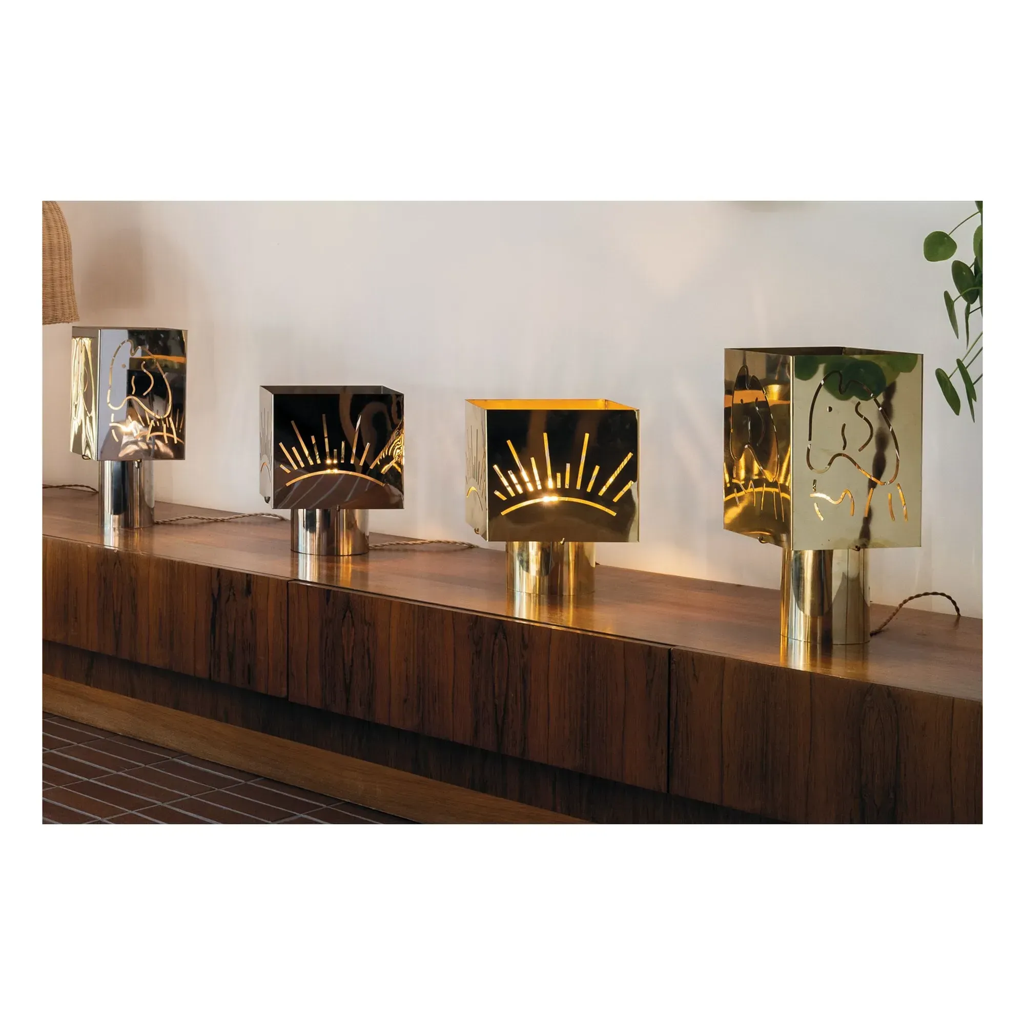 Elbe Soleil Table Lamp - Steel alternate view