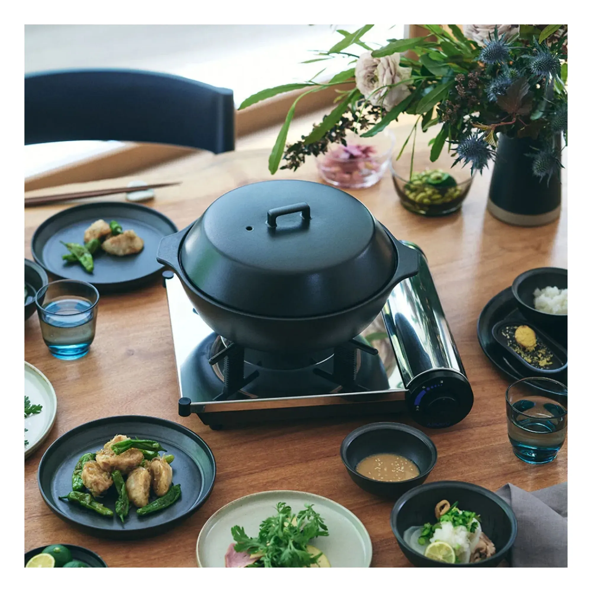 Kakomi 1.2L Ceramic Pot - Black alternate view
