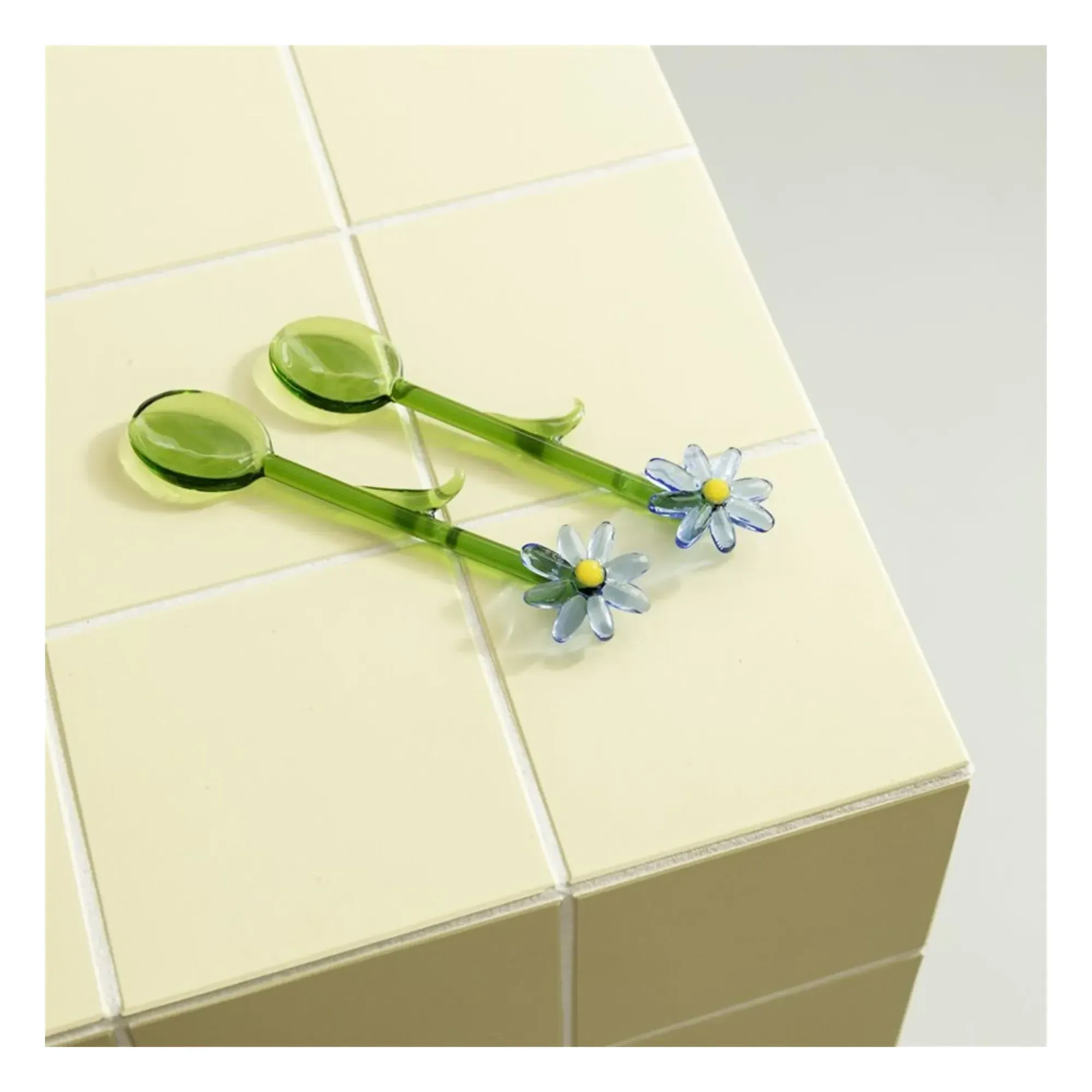 Flora Set of 2 Spoons - Blue, Borosilicate Glass alternate view
