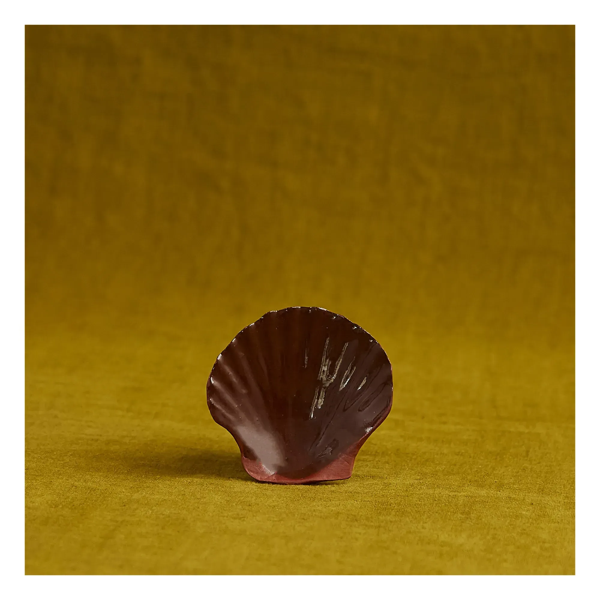Stoneware Shell - Terracotta product