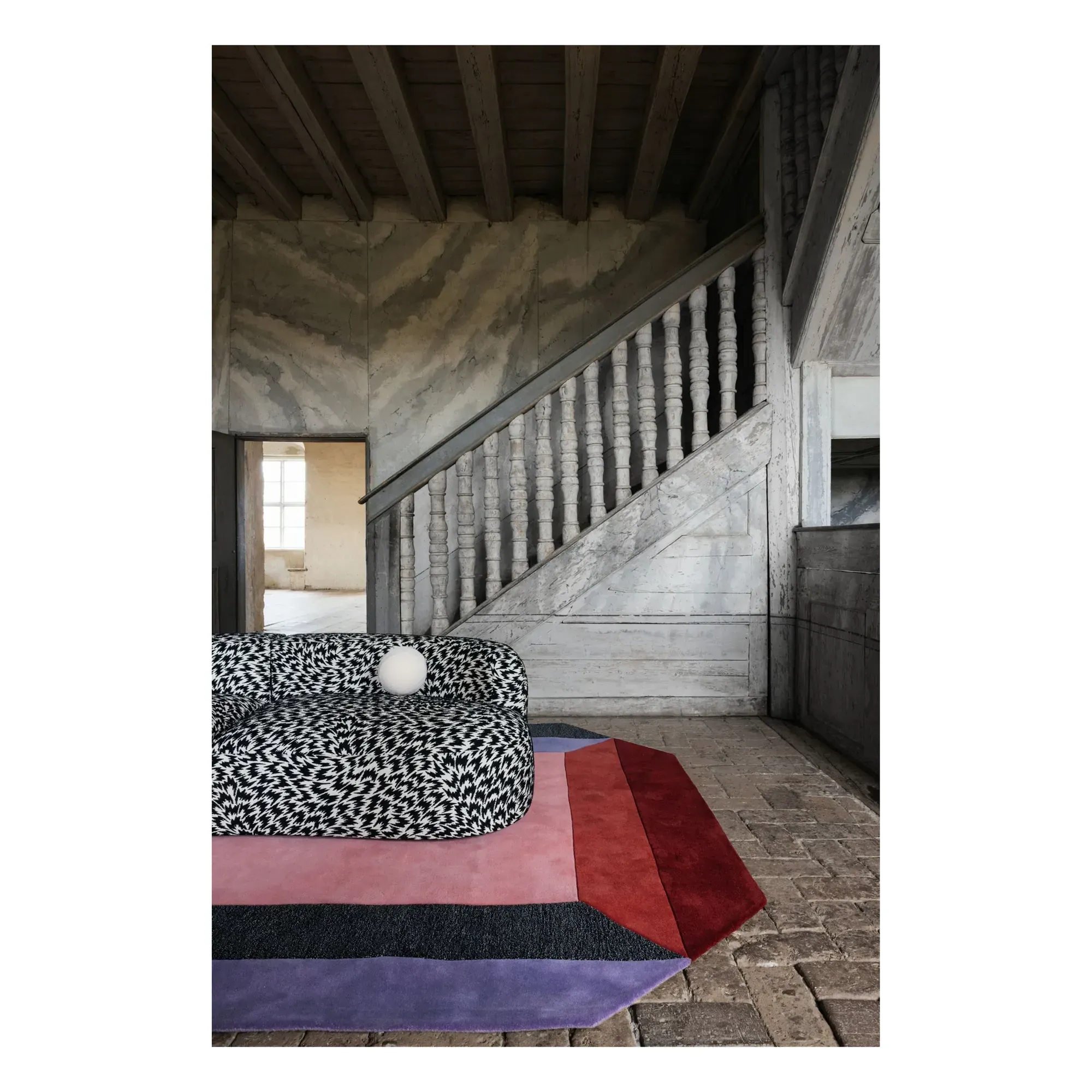 Teklan Crystal Irregular Octagon Wool Rug - Multicoloured alternate view