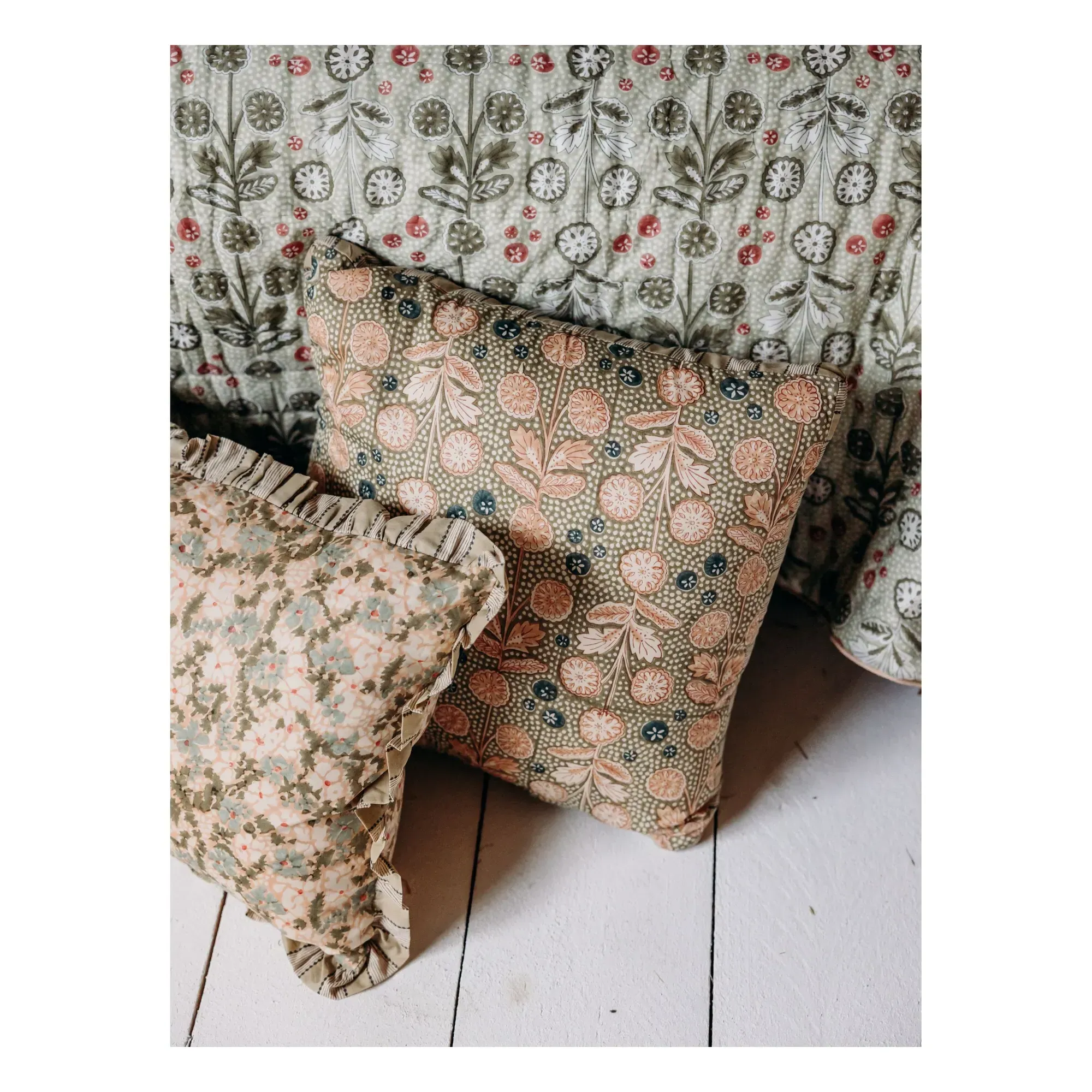 Etosha Nebula Ruffled Cushion Cover - Multicoloured, Cotton alternate view