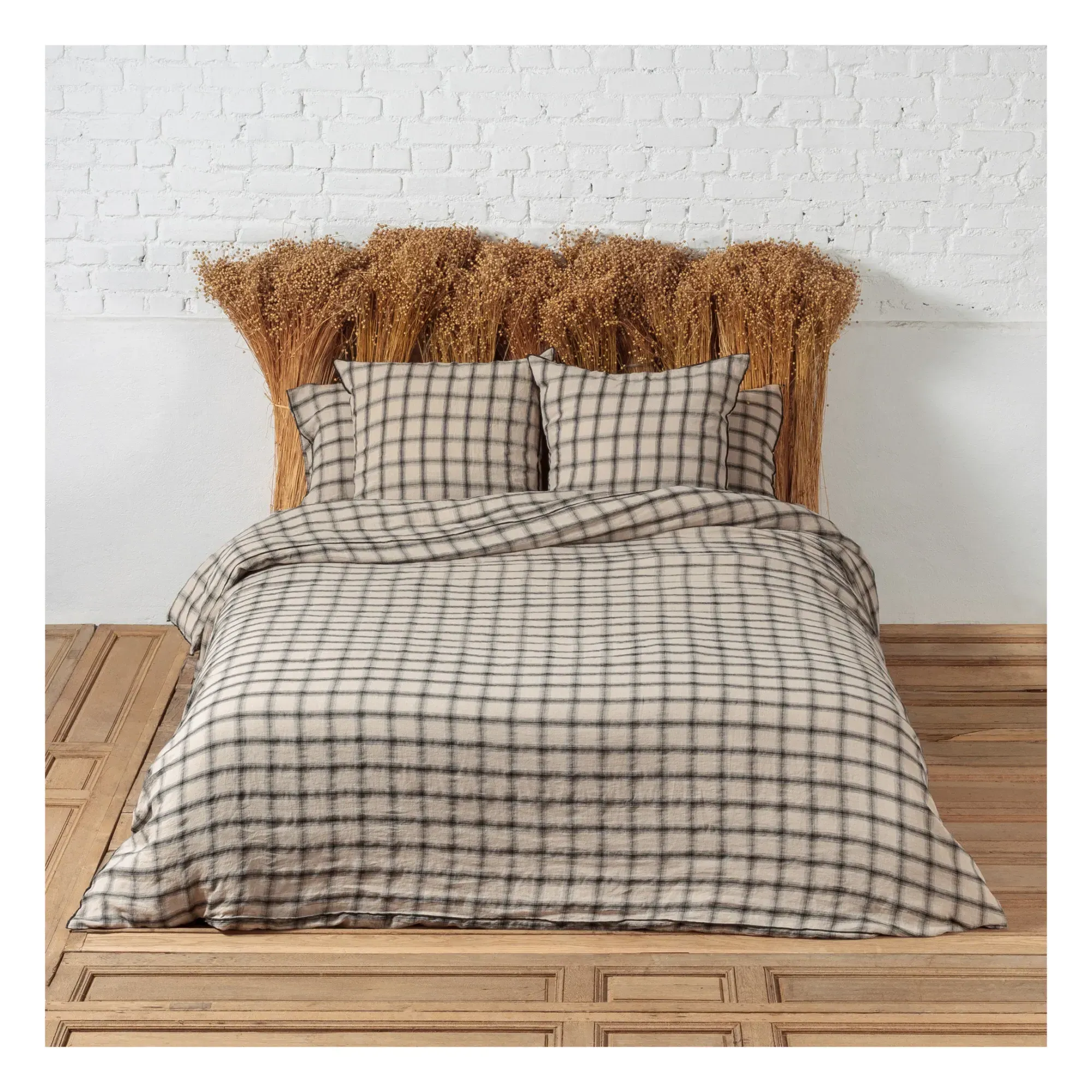 Highland Washed Linen Duvet Cover - Beige Pink alternate view