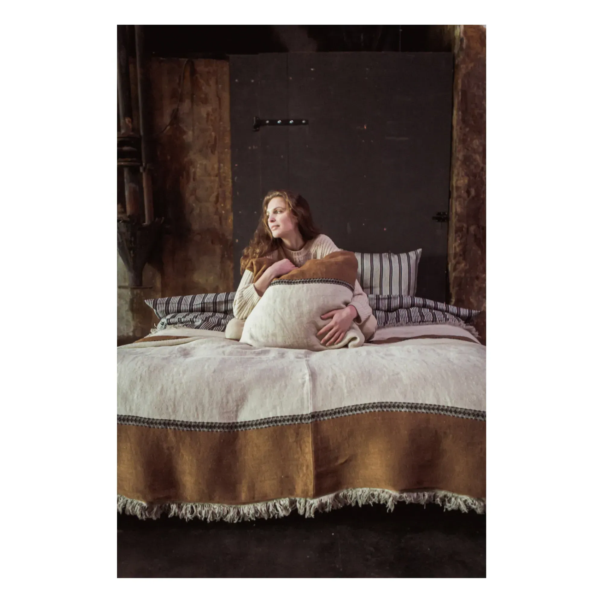 Etienne Bedspread - Beige, Washed Linen alternate view