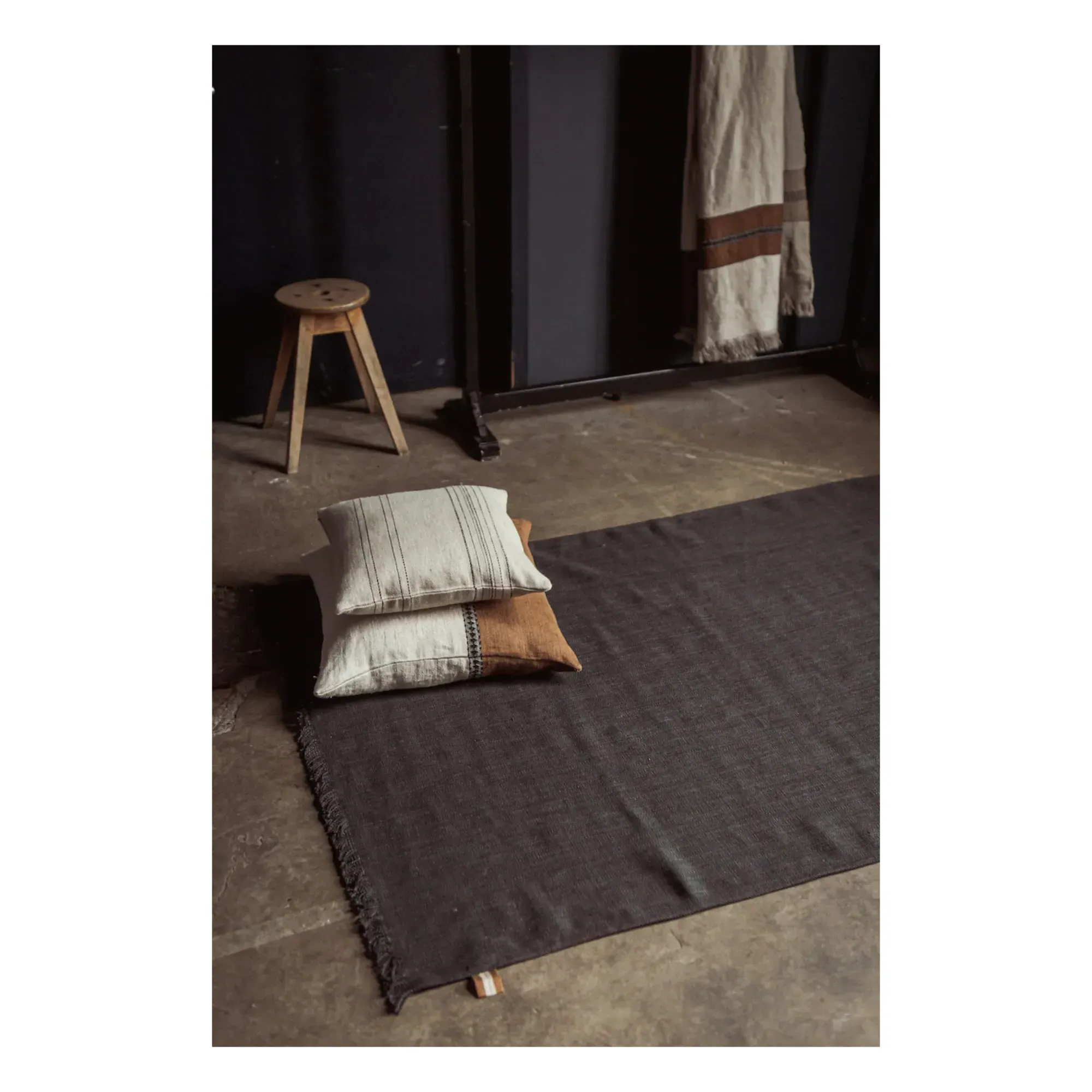 Jasper Rug - Black, Linen-Wool alternate view