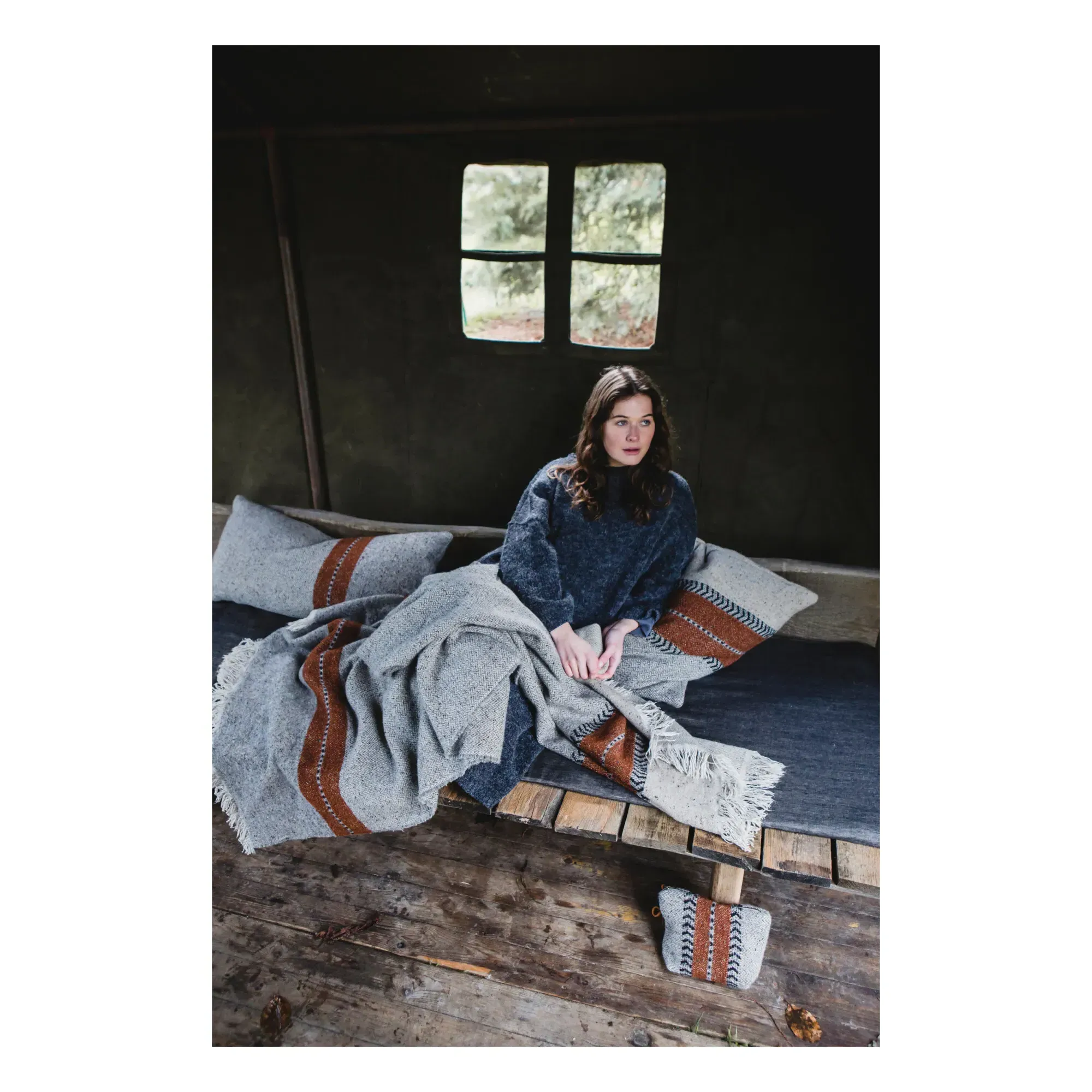 Montana Wool and Linen Blanket - Grey alternate view