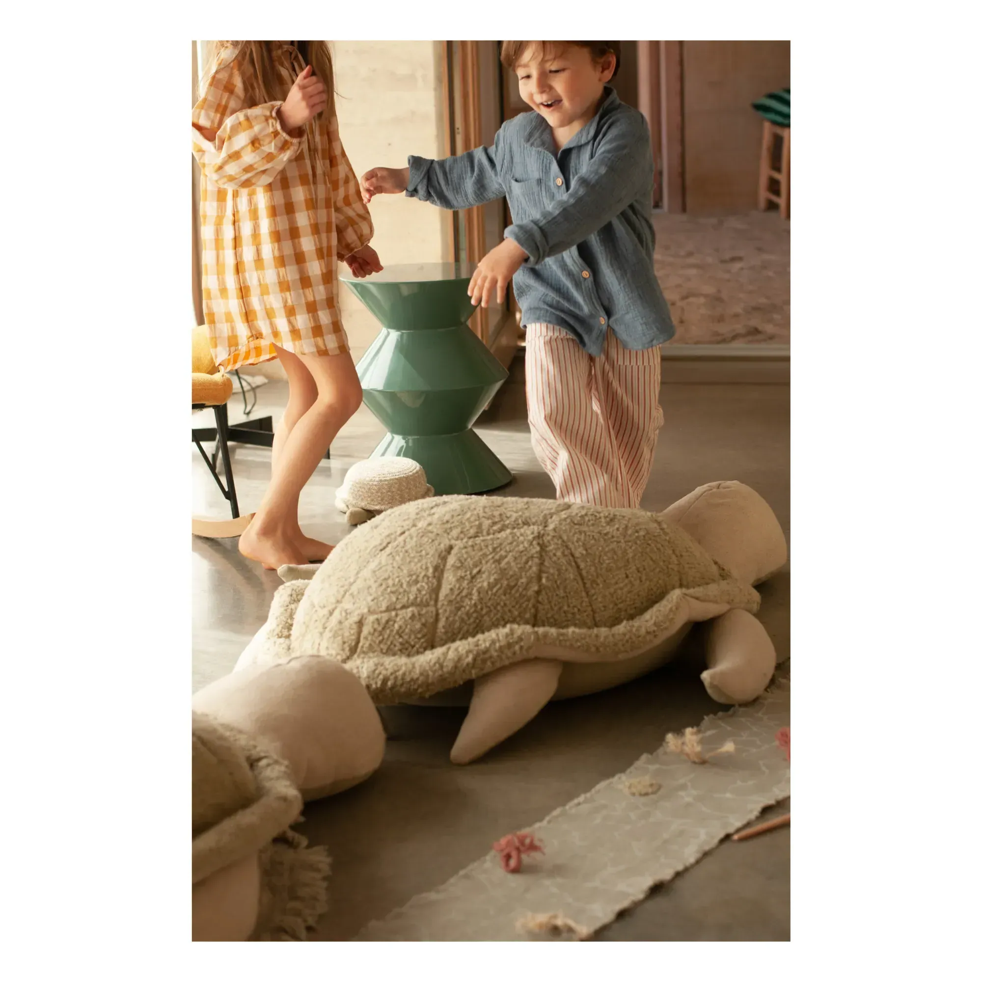 Lorena Canals Mrs Turtle Pouffe - Olive, Cotton alternate view