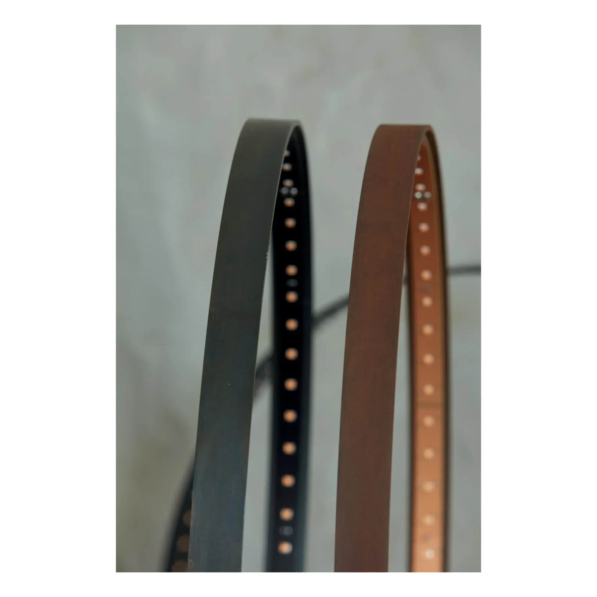 Le Deun Circle Arc Wall Lamp - Brown, Steel alternate view