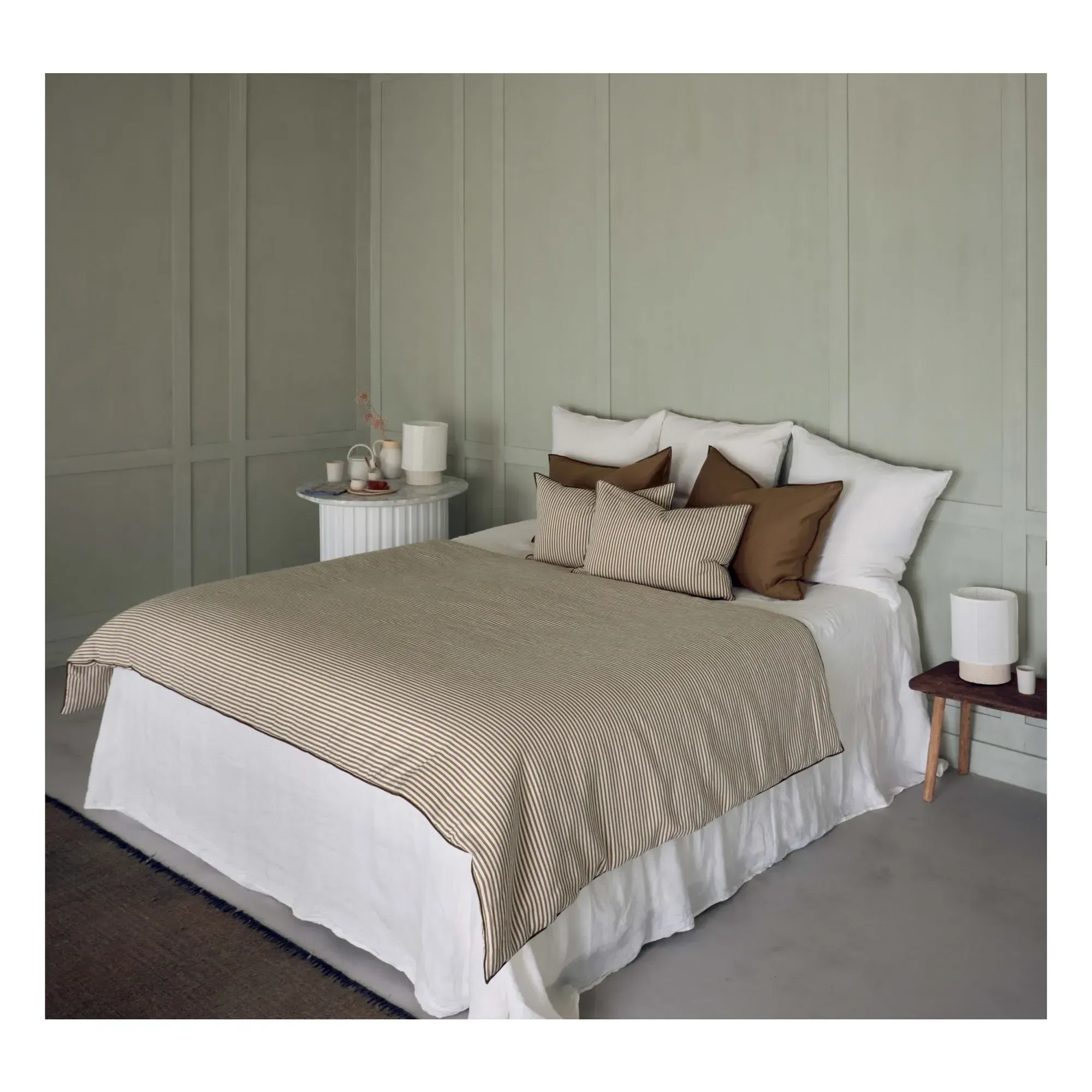 Vice Versa Portofino Quilt - Terracotta, Cotton Linen alternate view