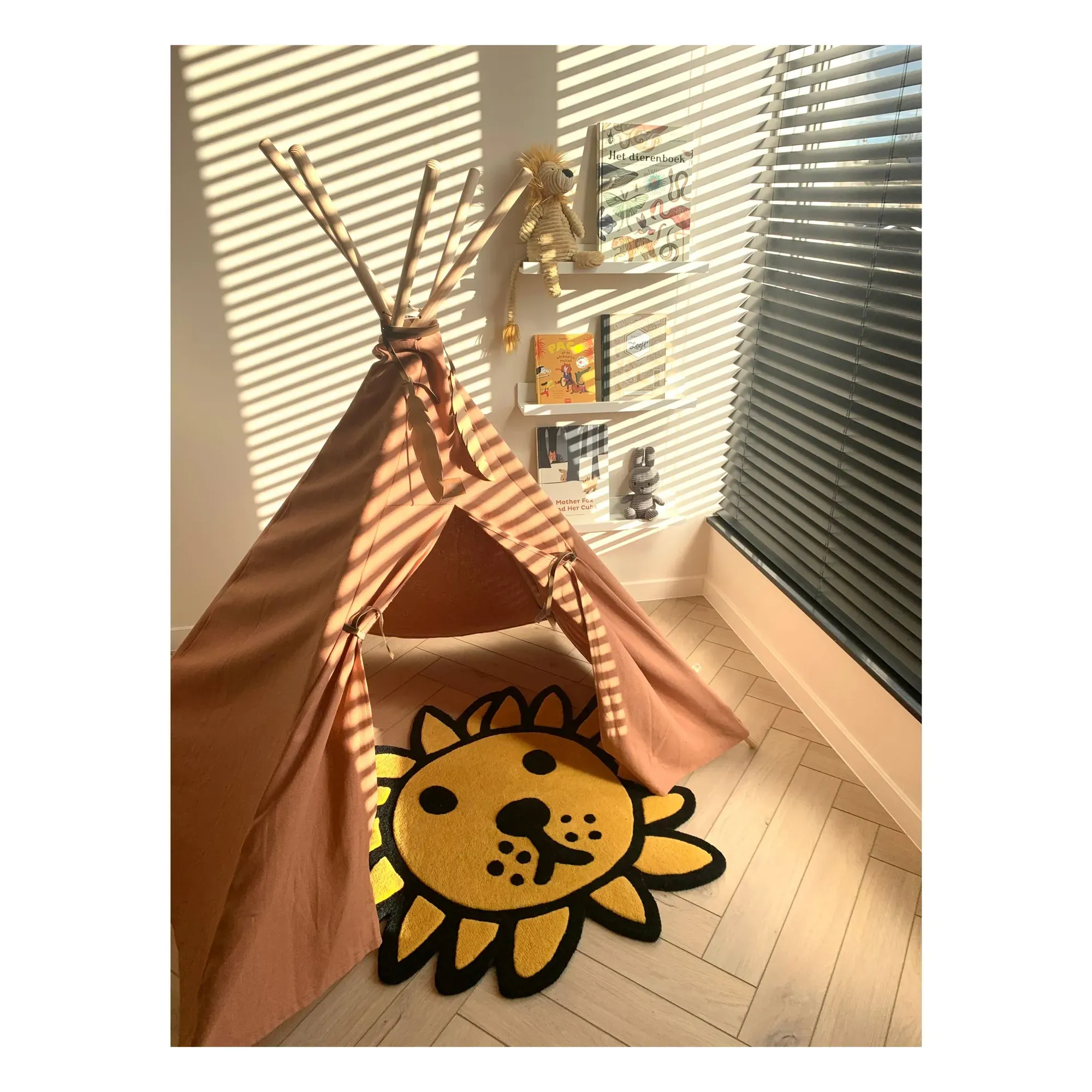 Miffy Lion Hand-Tufted Rug - Yellow, Wool alternate view