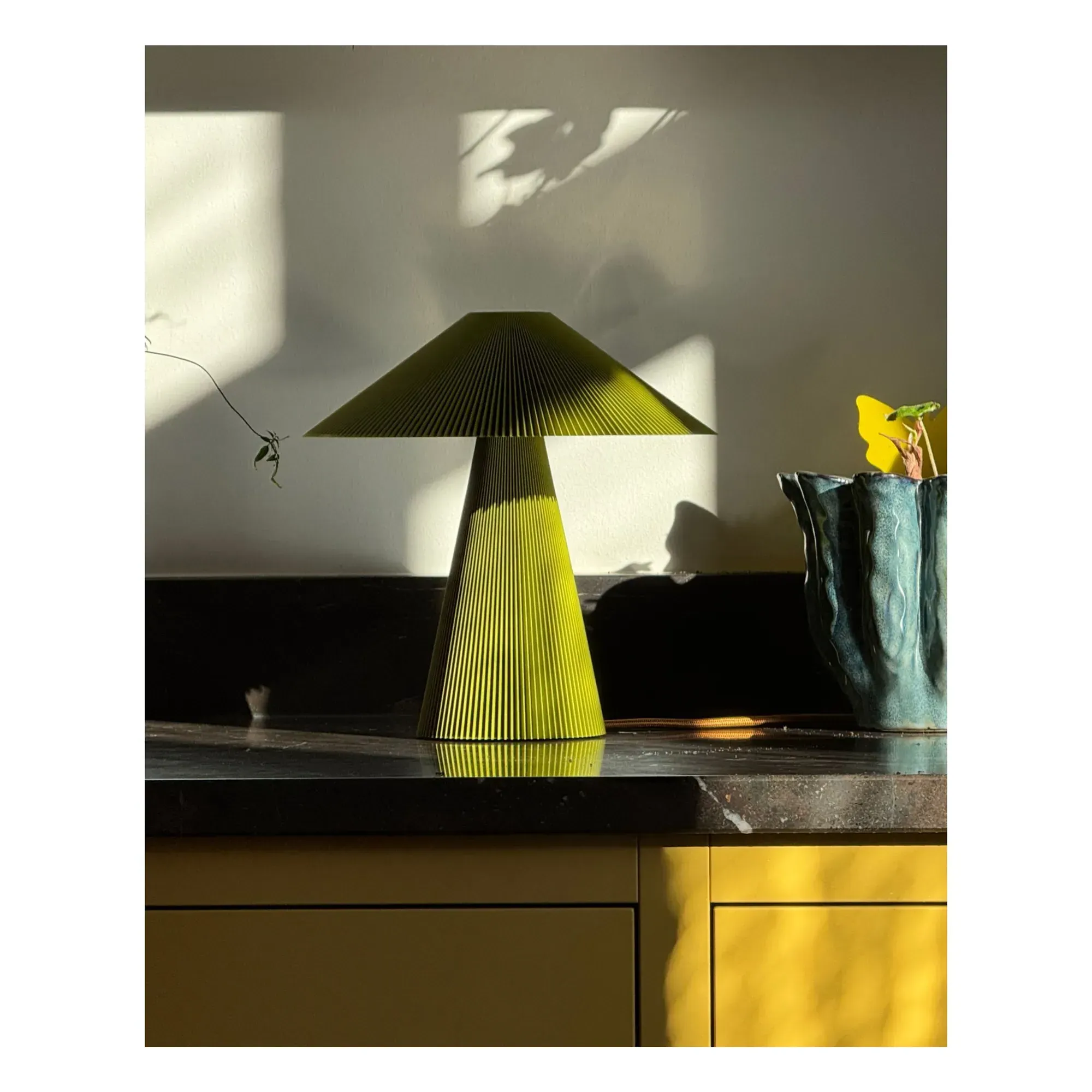 Jane Baby Table Lamp Dimmable - Olive, Recycled PET alternate view