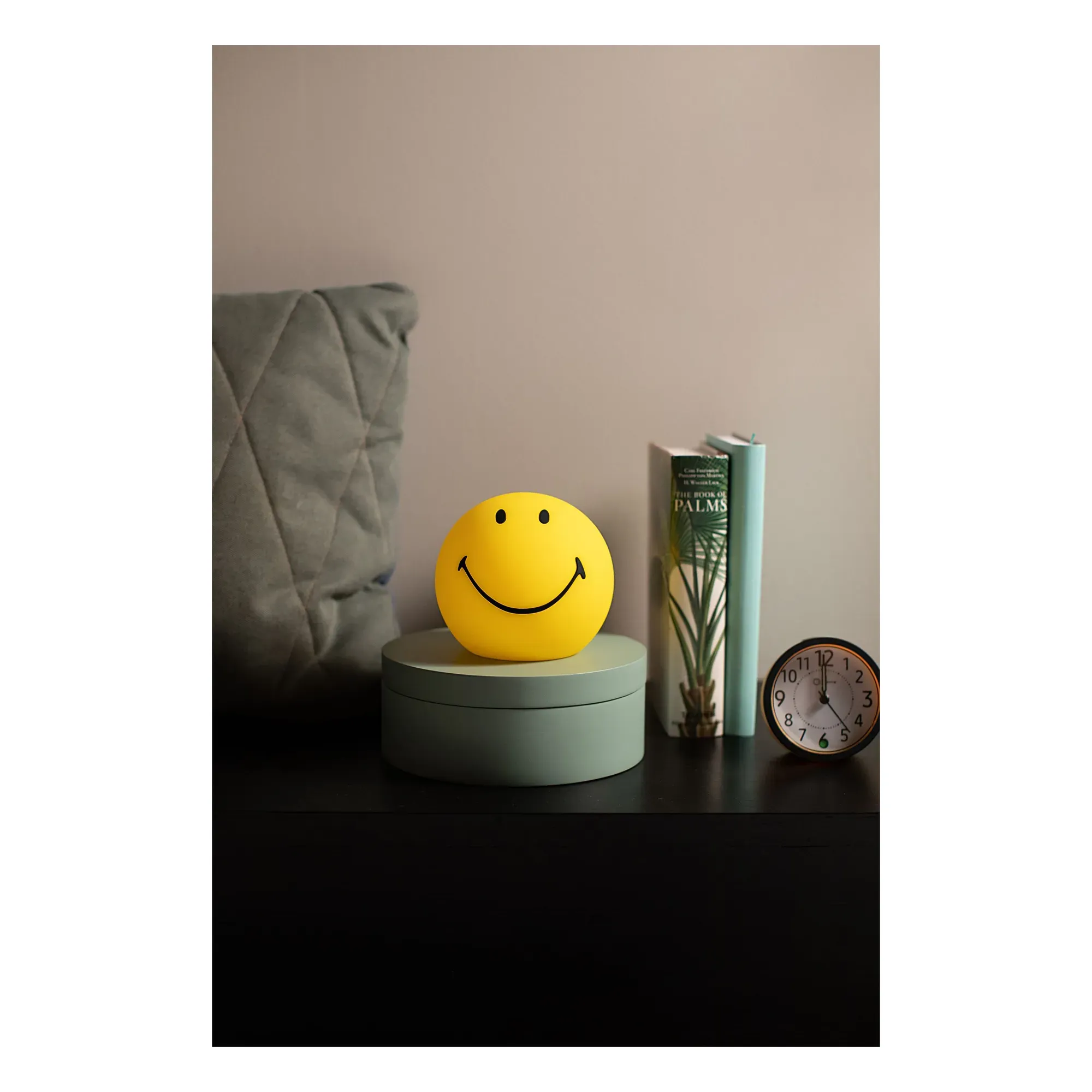 Smiley Nightlight - Yellow, Silicone alternate view