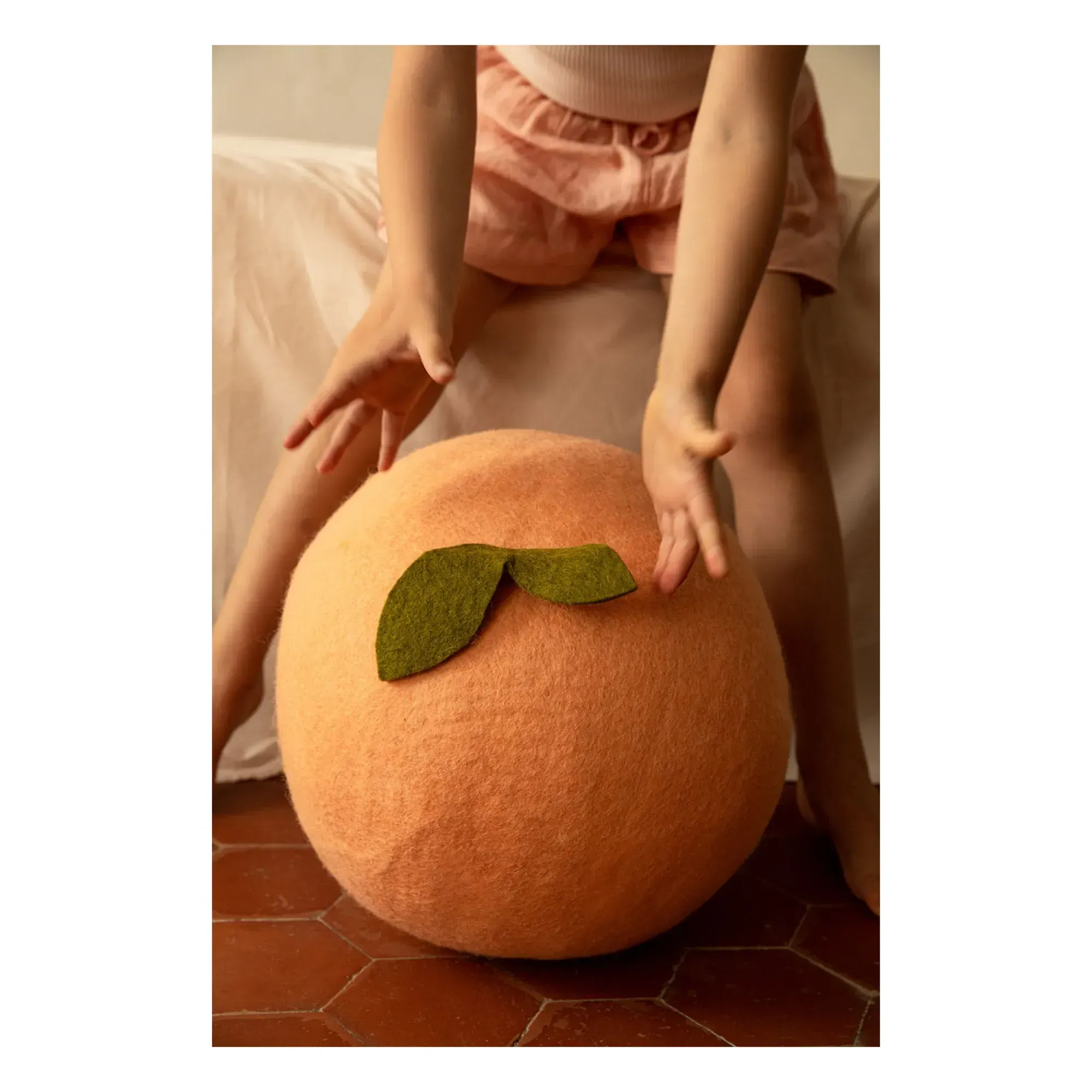 Muskhane Round Pouf - Blush, Felt alternate view