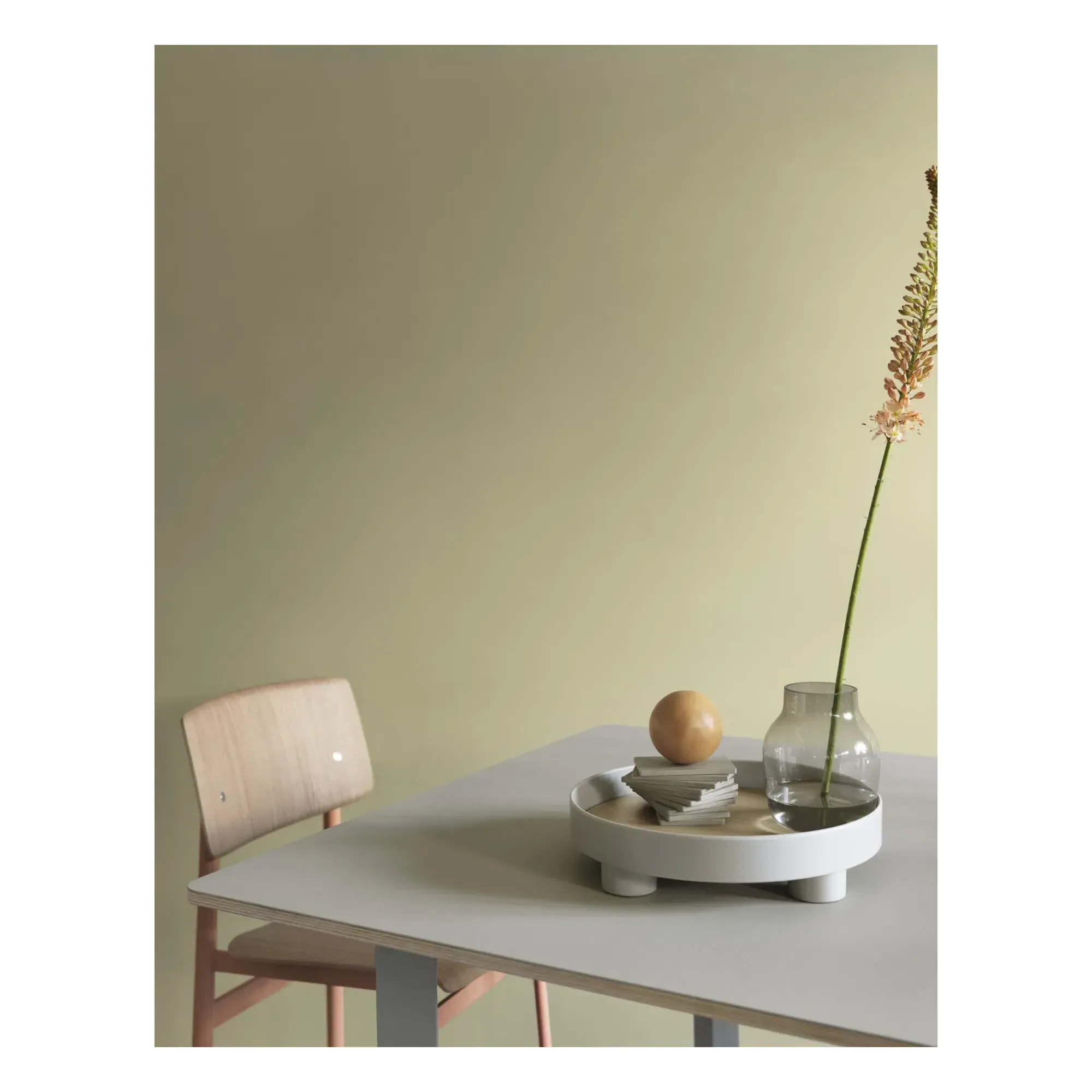 Platform Round Tray - Grey alternate view