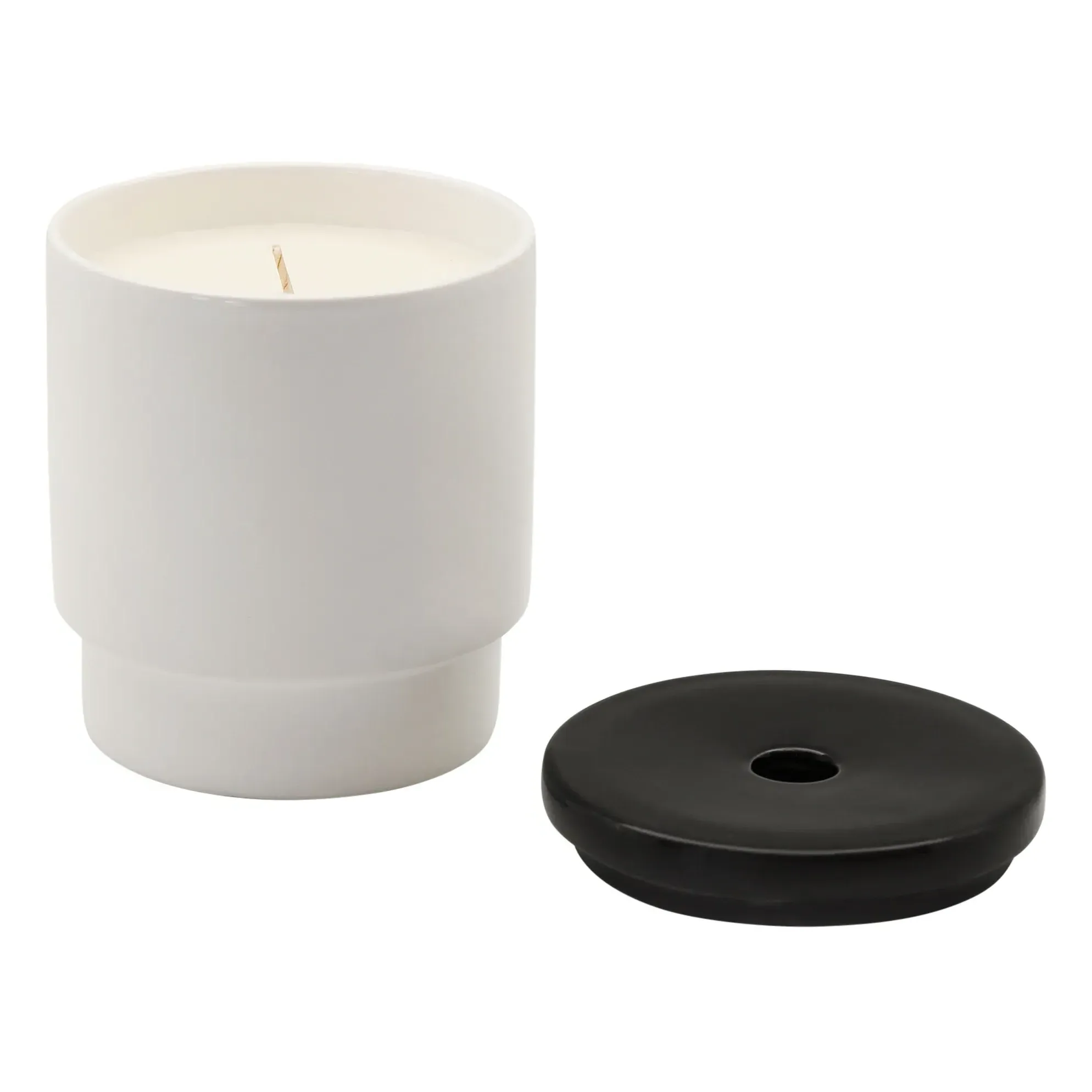 True Black Natural Spring Orange Scented Candle - Multicoloured product