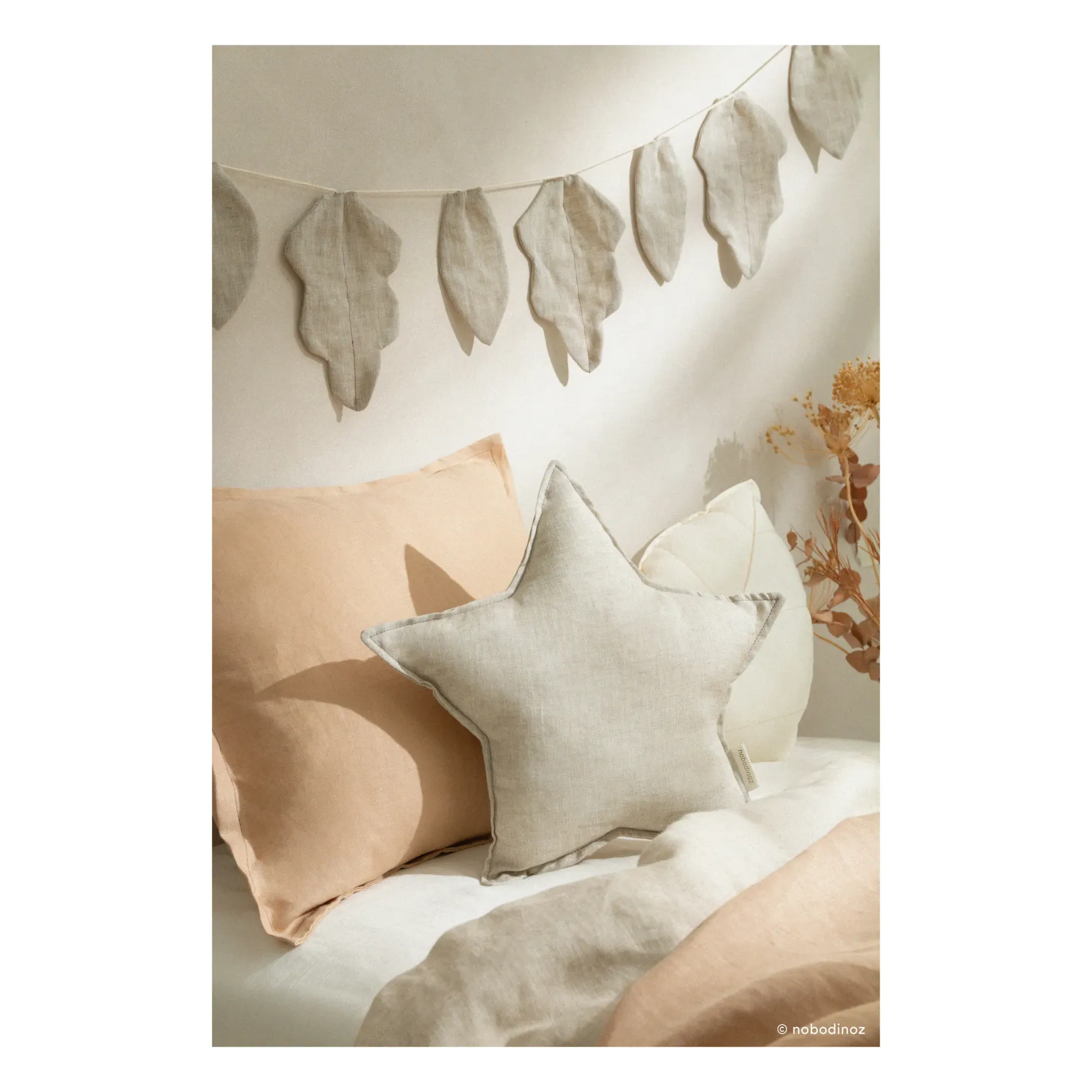Star Cushion - Oatmeal, French Linen alternate view
