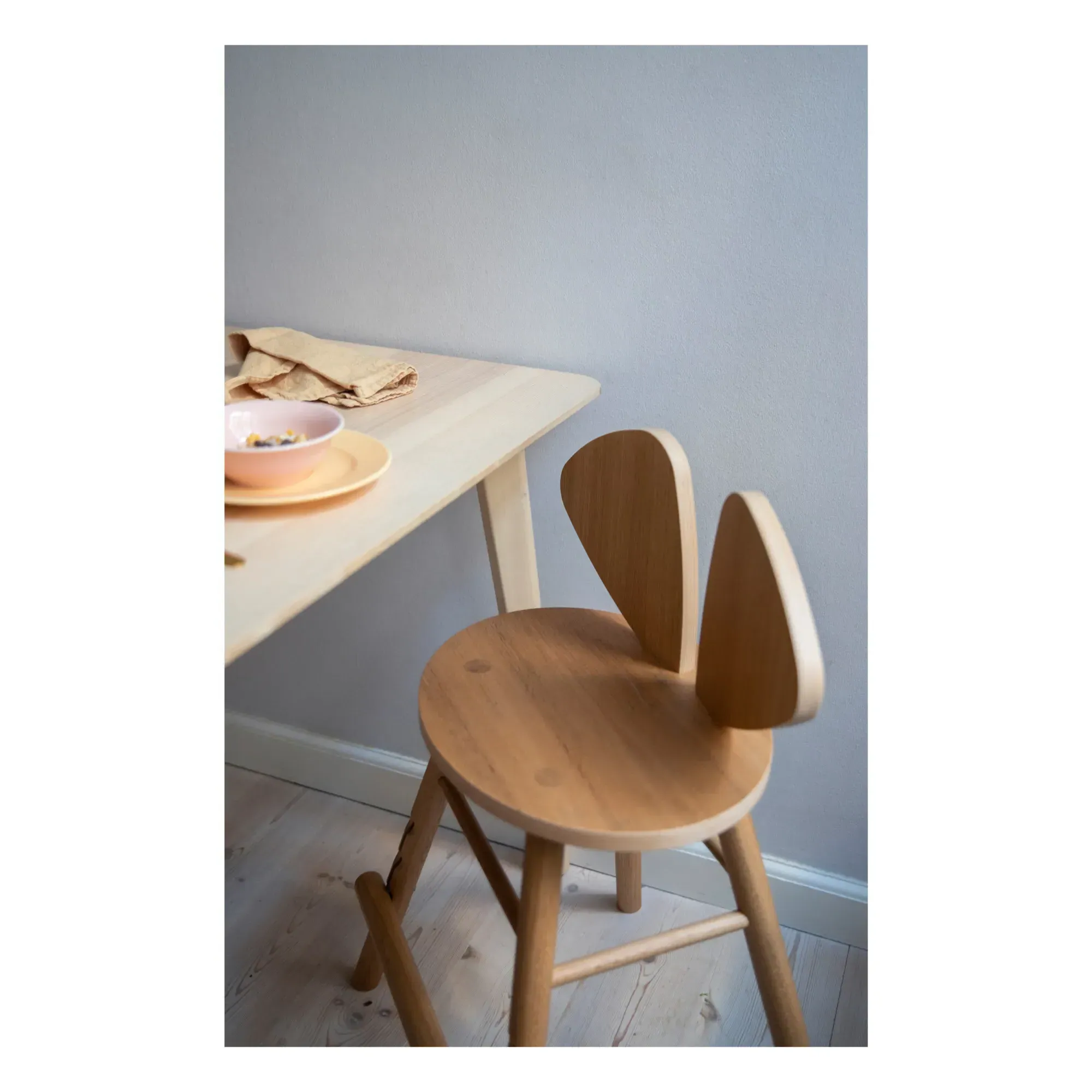 Mouse Junior Chair with Adjustable Footrest - Oak alternate view
