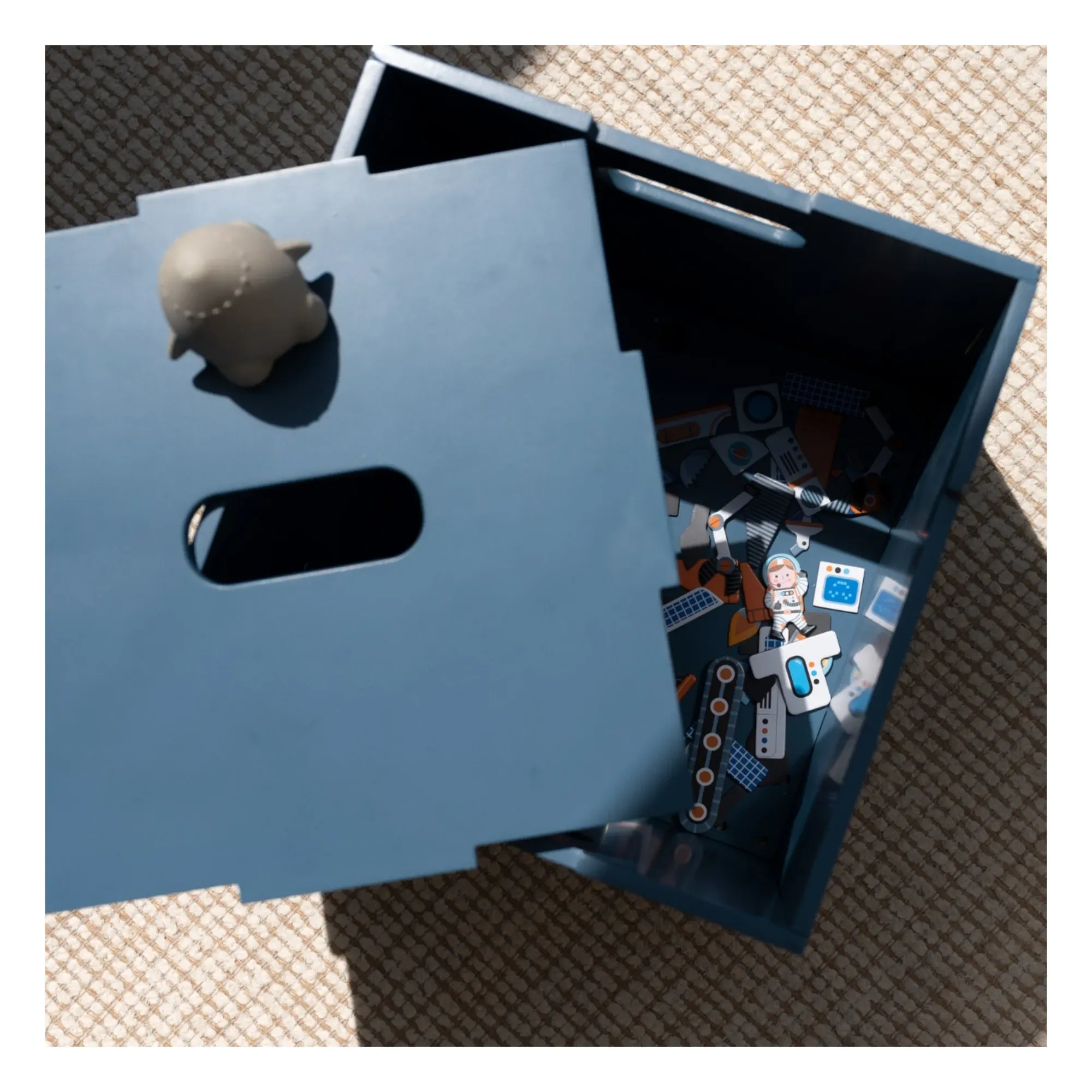 Storage Cube with Lid - Blue, Birch Wood alternate view